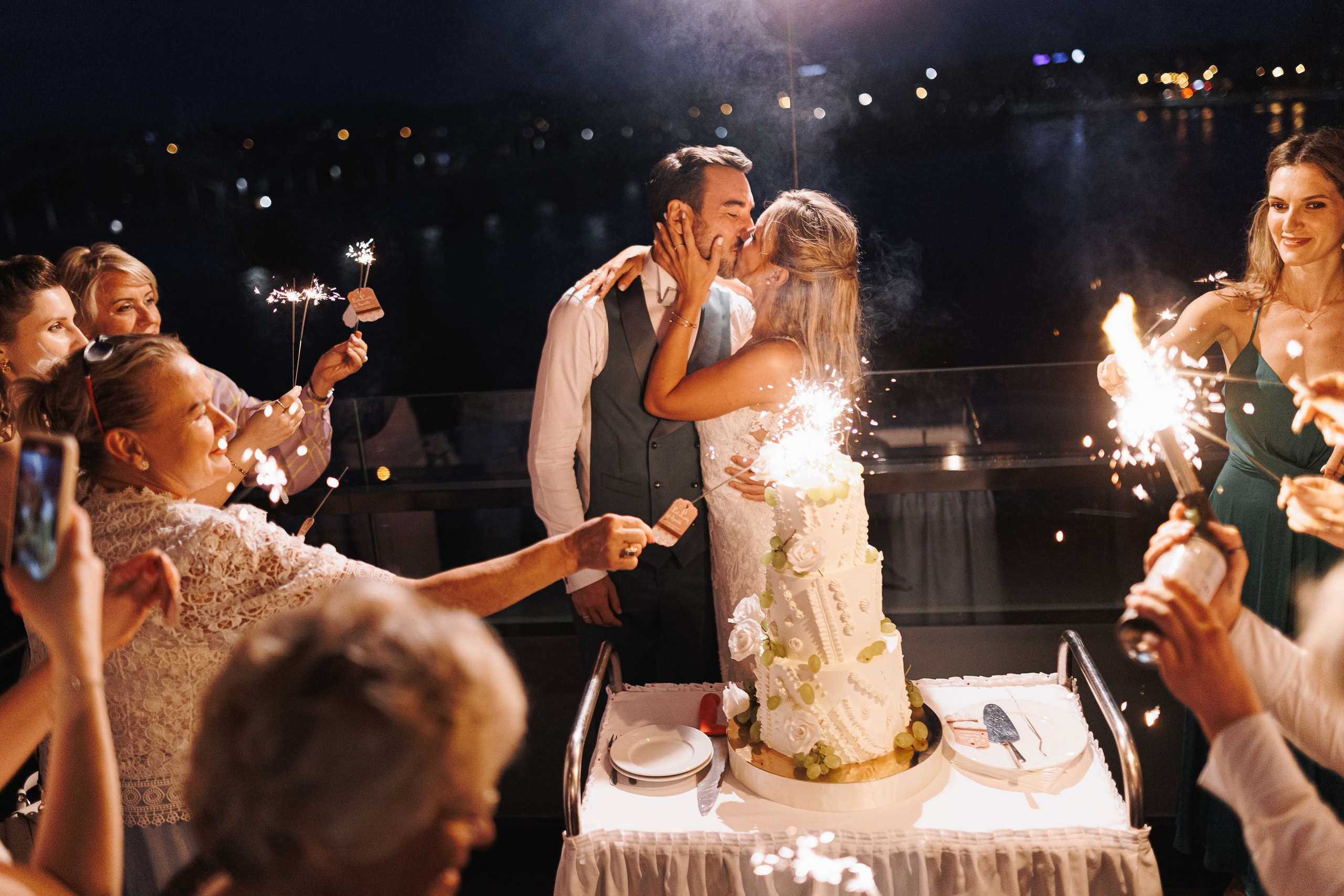 KĀZU FOTOGRAFĒŠANAS CENA UN PIEDĀVĀJUMS