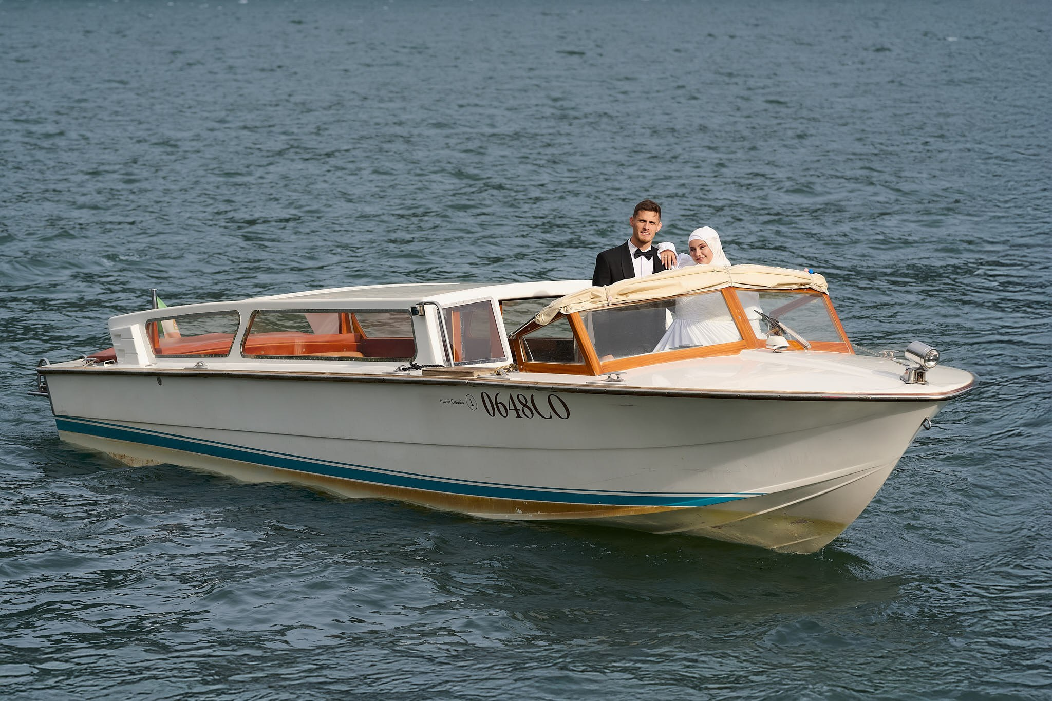 Jasmina & Vale. Fotografo matrimonio Lago di Como Ferrari Media Production