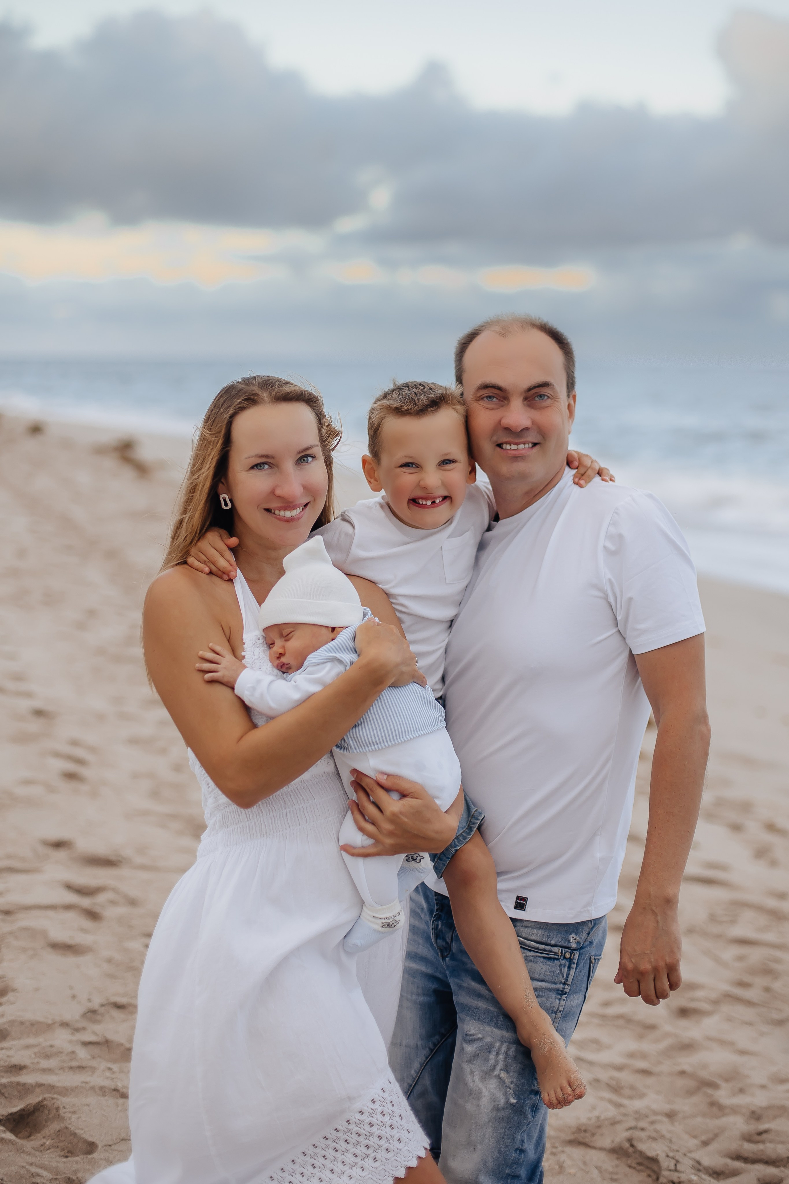 Family. Alya Leto Photographer