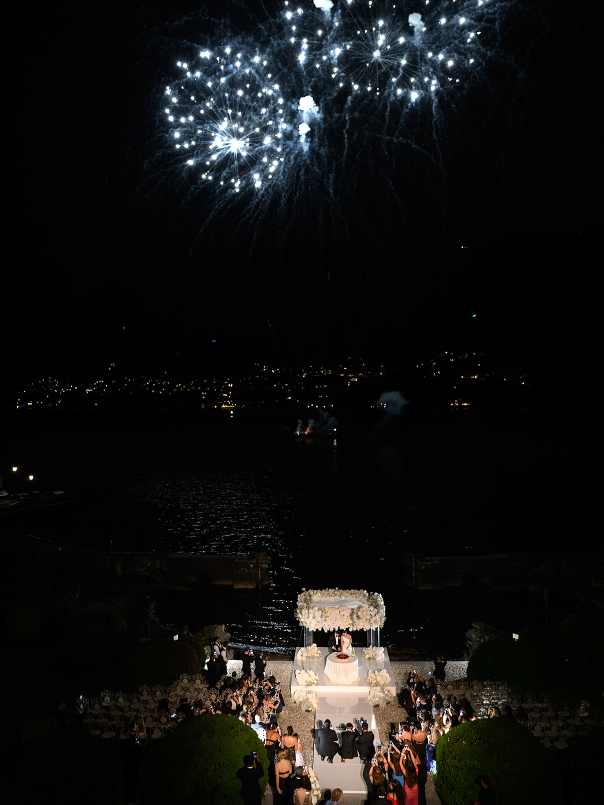 SYDNEY & REED. Bakasphoto wedding and lifestyle photography Latvia and Worldwide