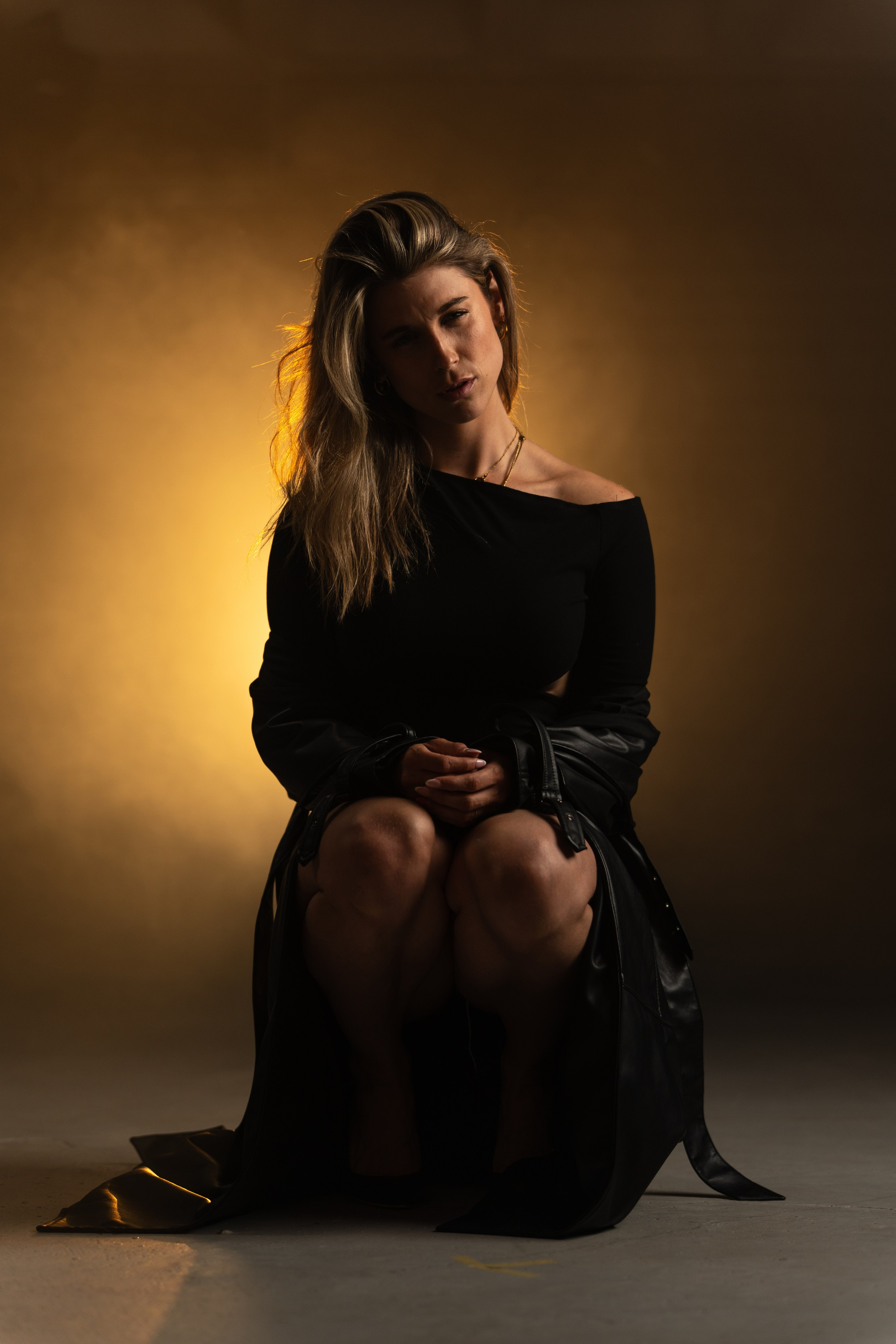 „Kölsch&Shoot“ in Cologne w/ Lisa (Set #4). URBANSTREETFILES.ART