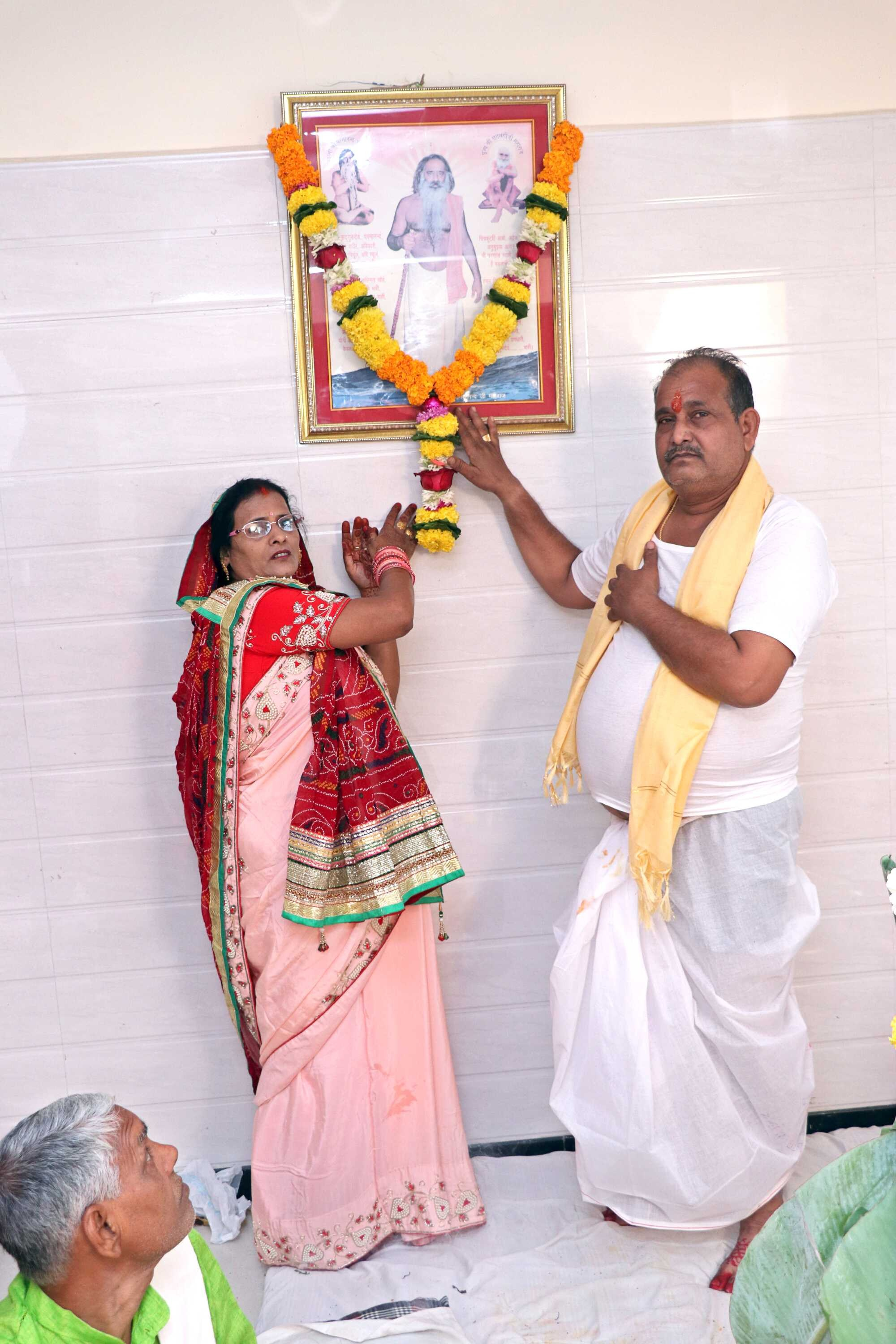 SHASHIKANT WEDS ROSHANI. “Ajay Digital Photo Studio — Capturing Timeless Wedding Moments”