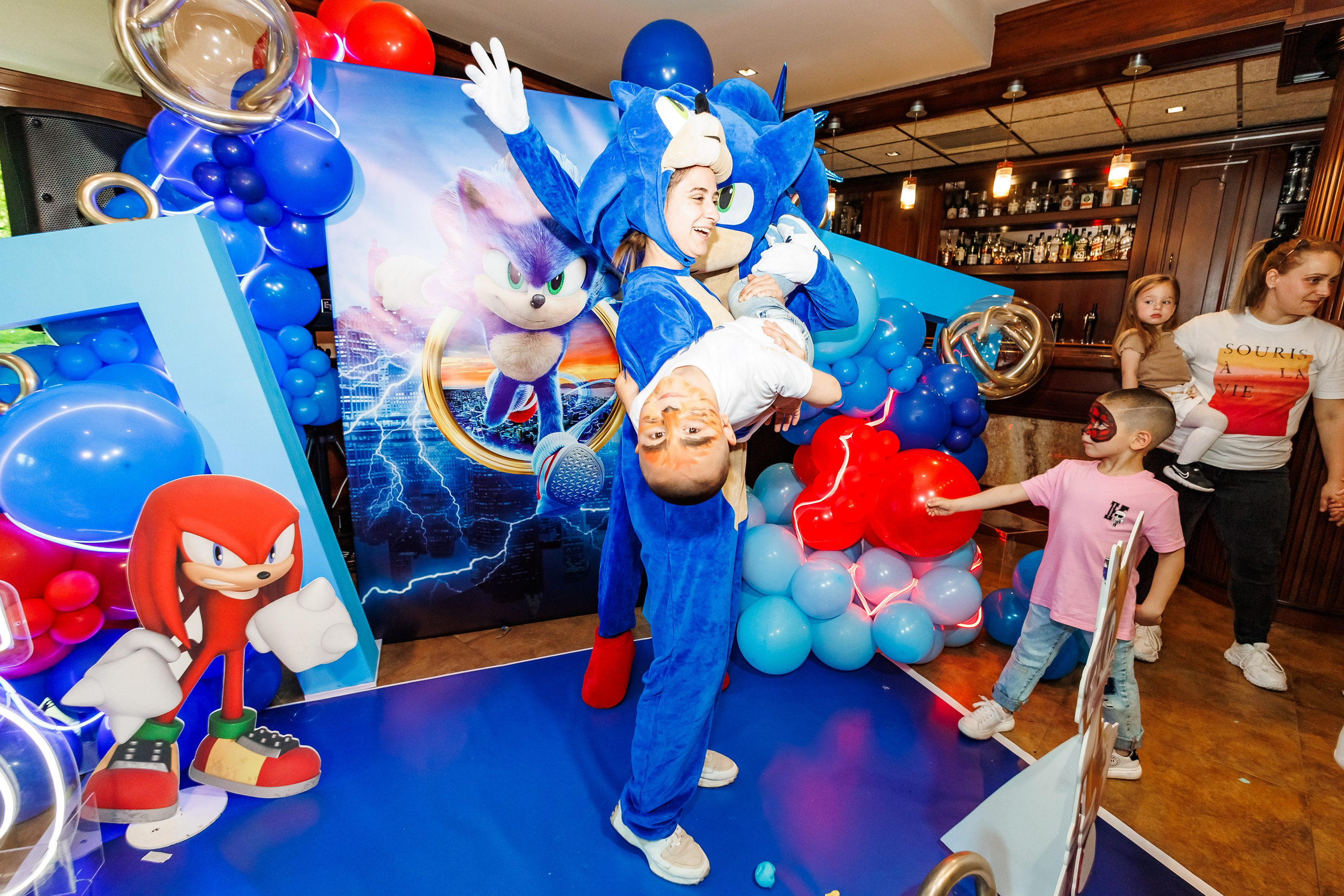 Честит Рожден Ден. Фотограф Ирина Йотова