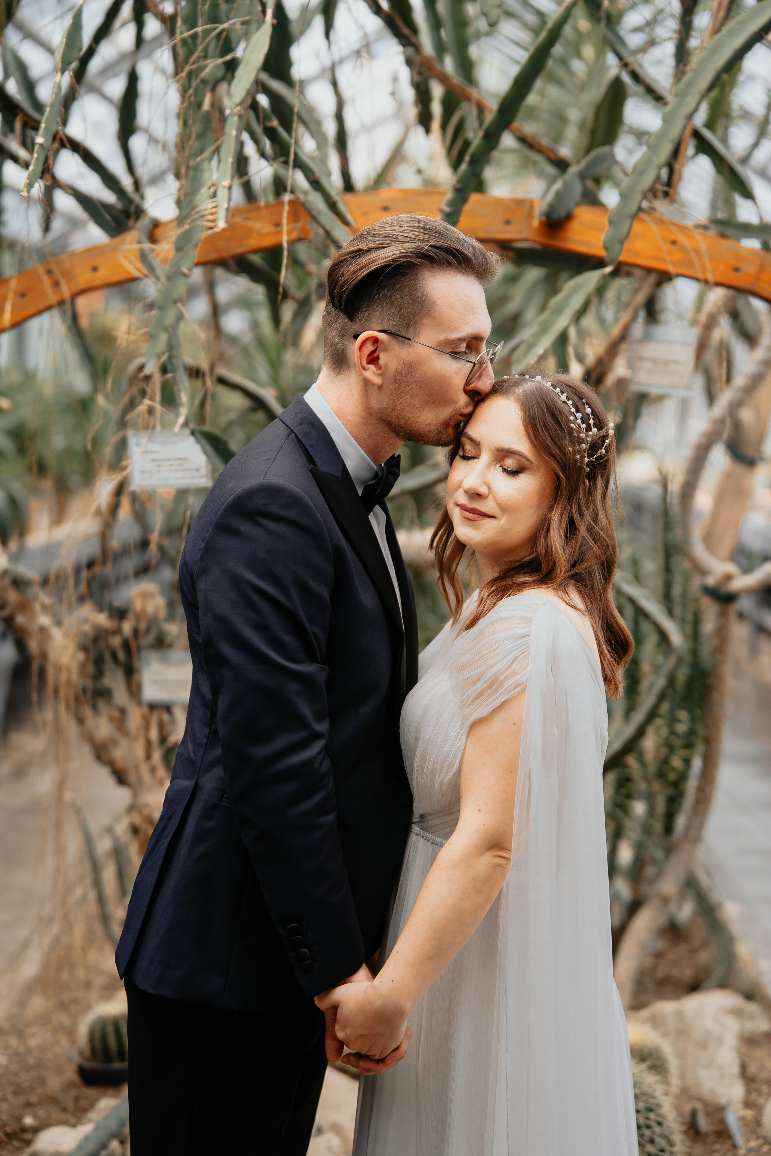 L & E. Fotograf Nunta Iasi - Hearts & Pictures