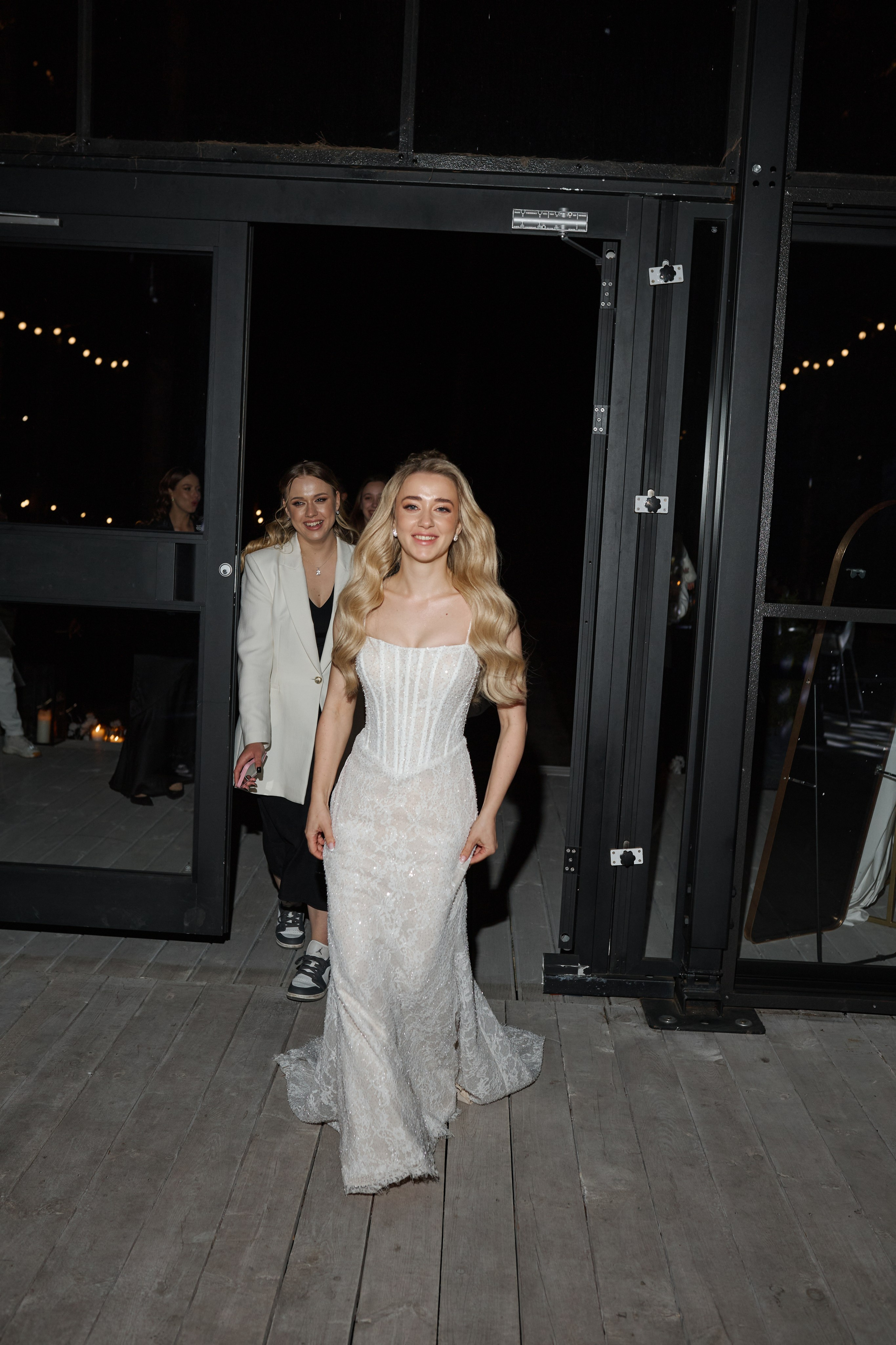 Natalia & Roman. Dworek przy lesie. Fotograf ślubny i rodzinny w Krakowie Yana Klymova