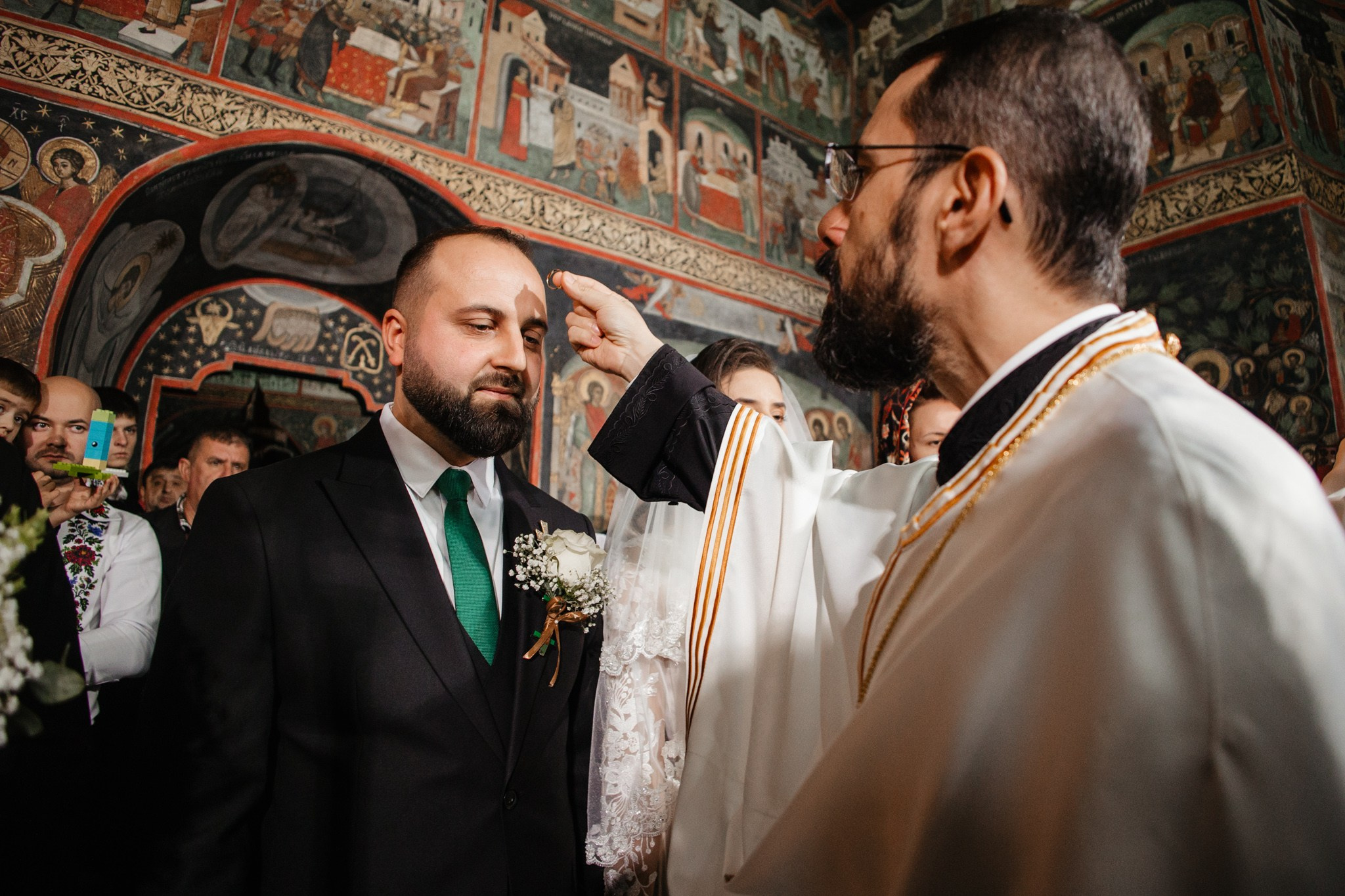 Nunta de Poveste la Sucevița: Cristi și Andreea. Servicii foto-video profesionale, pentru momente de neuitat