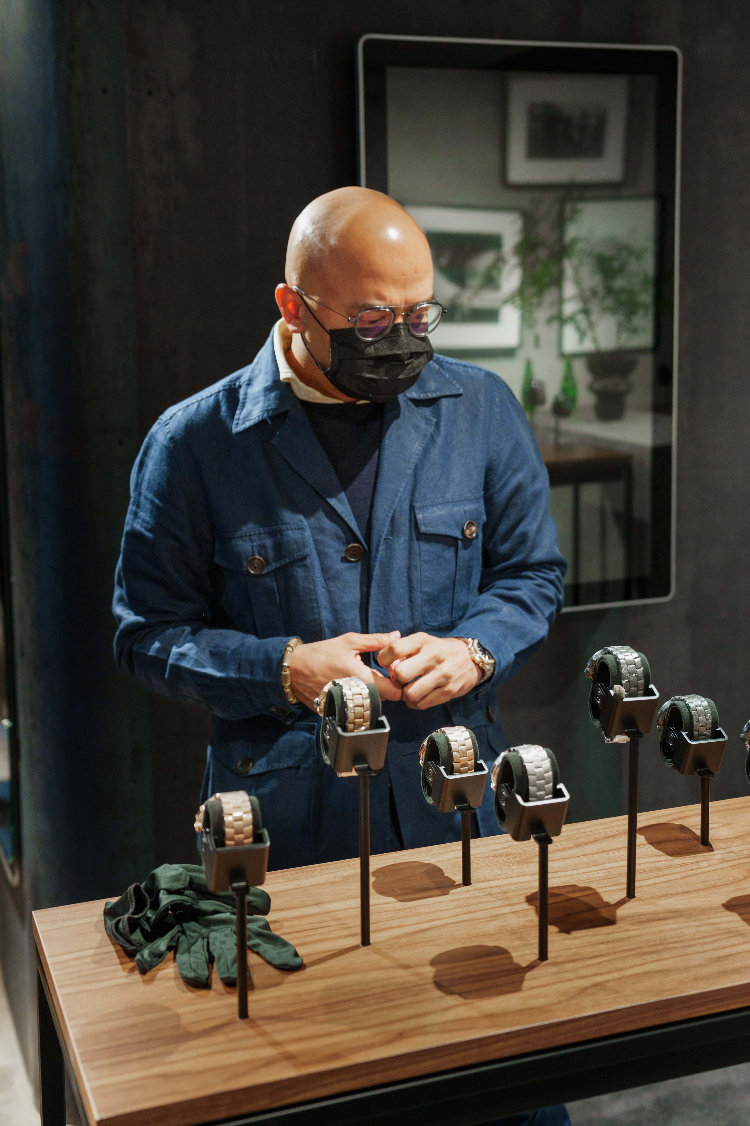 WATCHBOX. ФОТОГРАФ В ГОНКОНГЕ (СВАДЬБЫ, FASHION, СЕМЕЙНЫЕ, МЕРОПРИЯТИЯ, ФОТОПРОГУЛКИ)