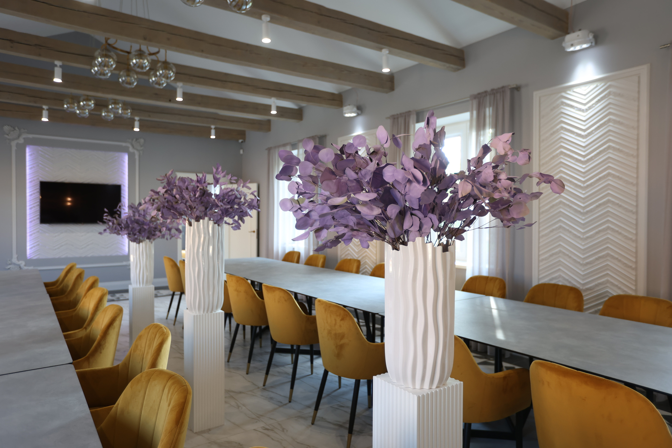 Konferenču zāle 13, Mihaila iela 13, Daugavpils. Interjera dizaina studija 4 Stūri