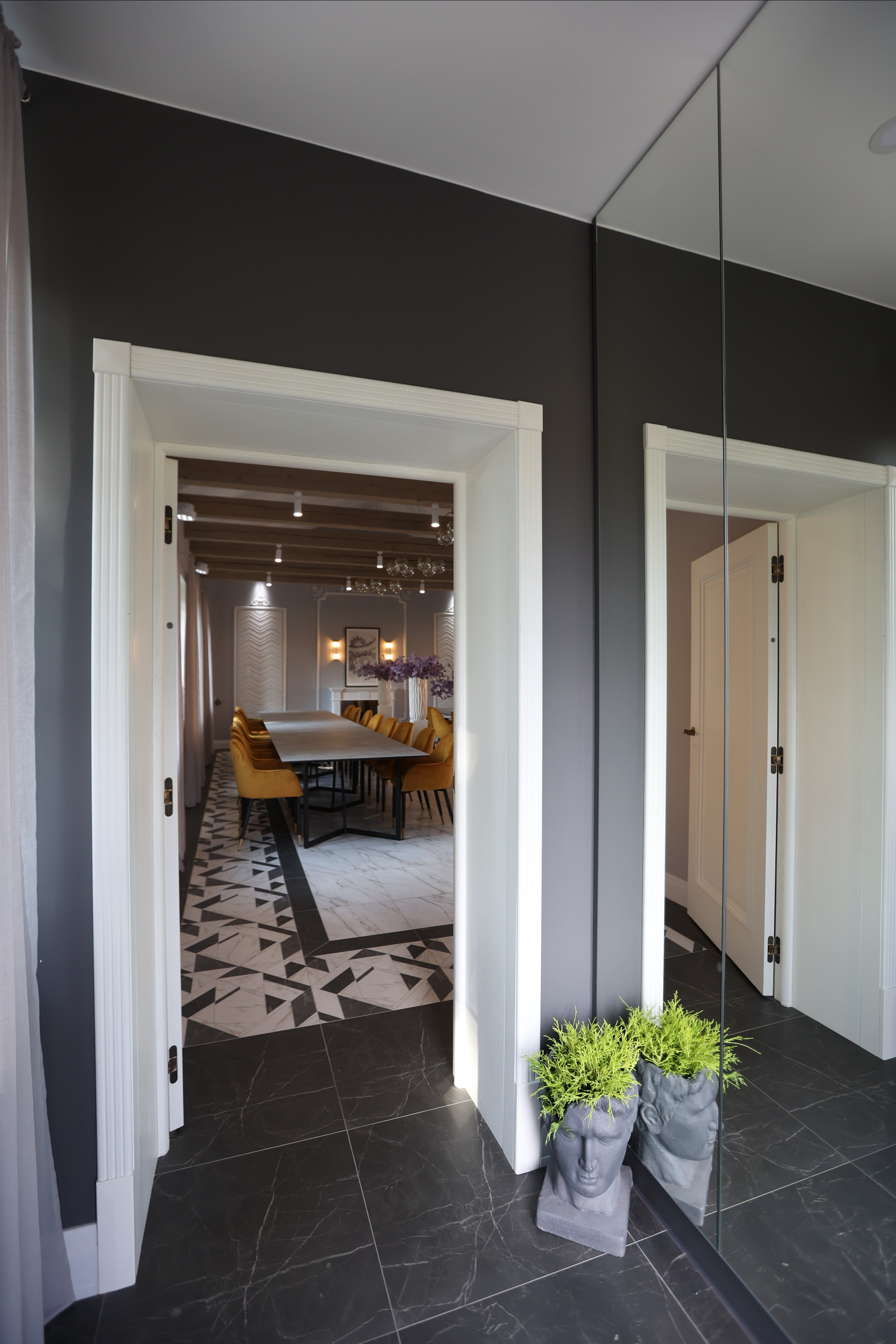 Konferenču zāle 13, Mihaila iela 13, Daugavpils. Interjera dizaina studija 4 Stūri