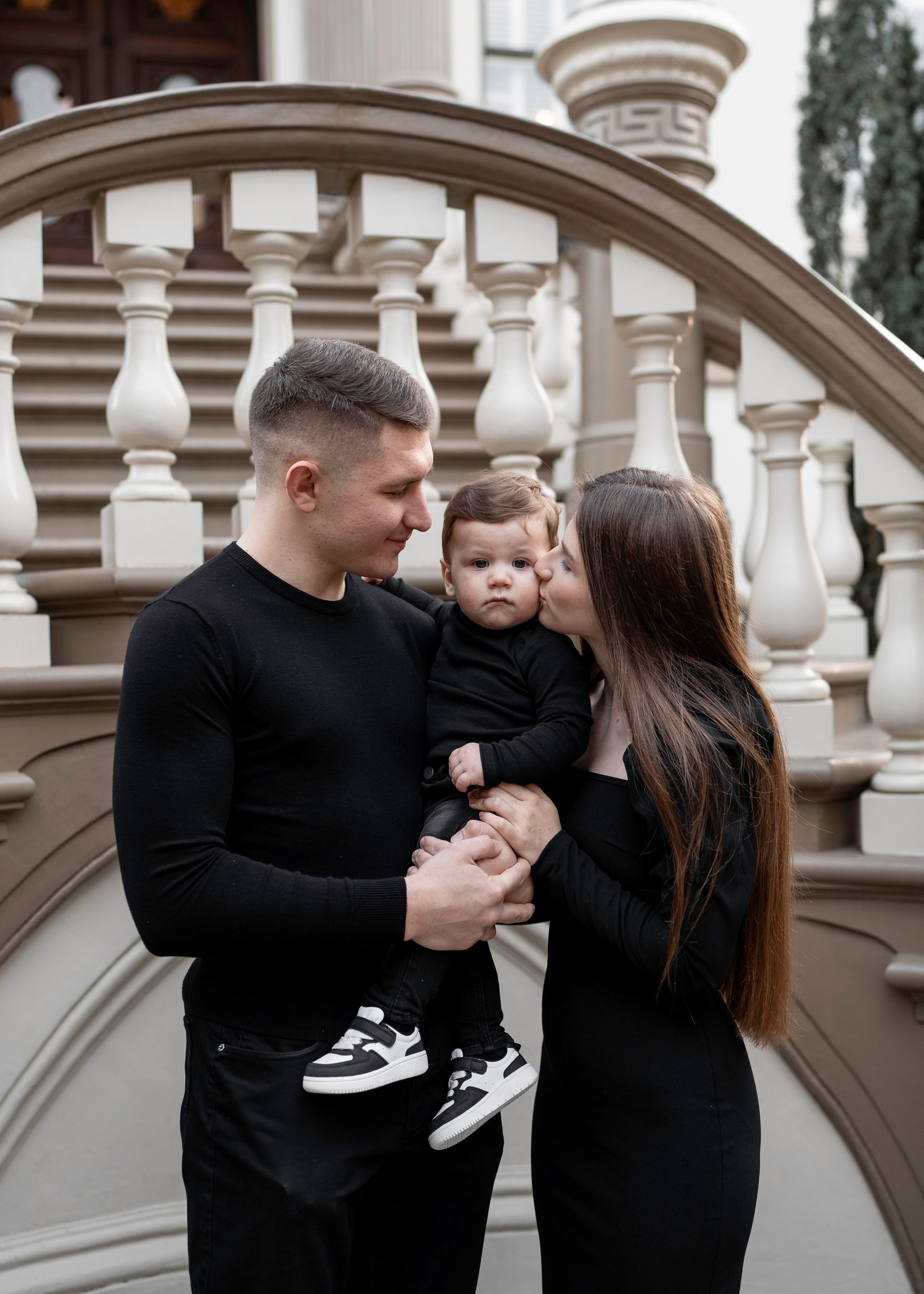 Artem, Nadia & Elisha. Family photographer in Sacramento | Sofia Pavenko