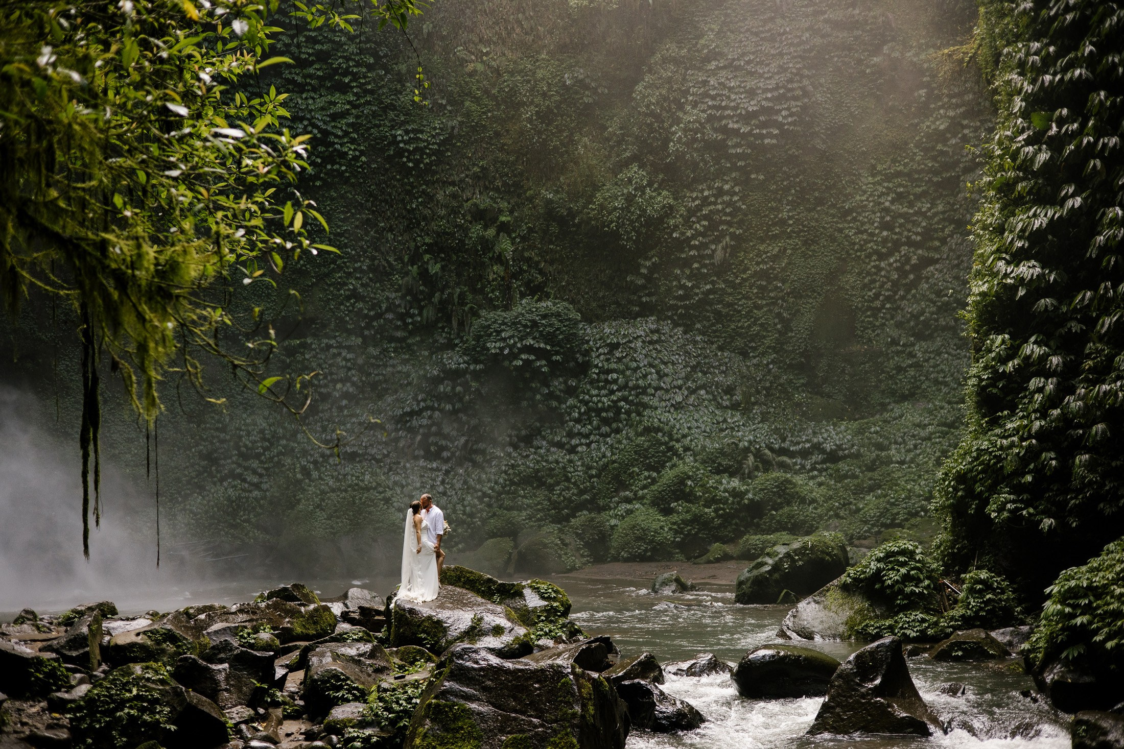 Family wedding. Getitfeel — Aesthetic Photography and Videography