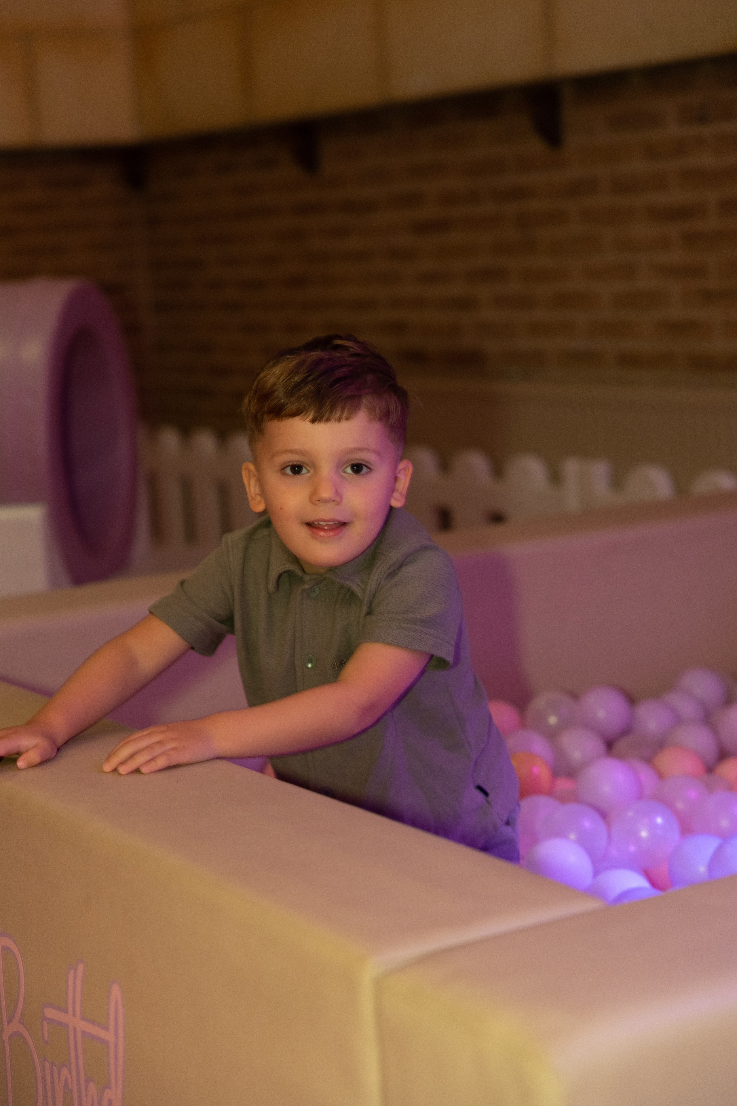 1 st Birthday. Portrait and Family Photographer in Netherlands