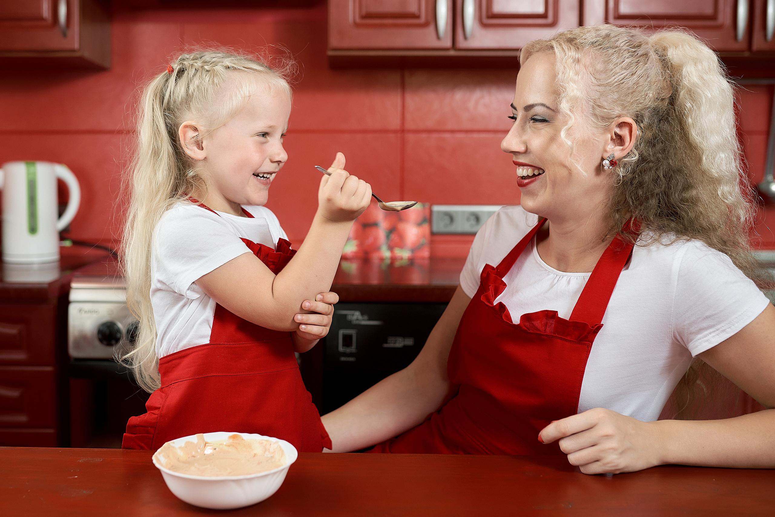 Мамина помощница. Fotogrāfs Aivars MIleika