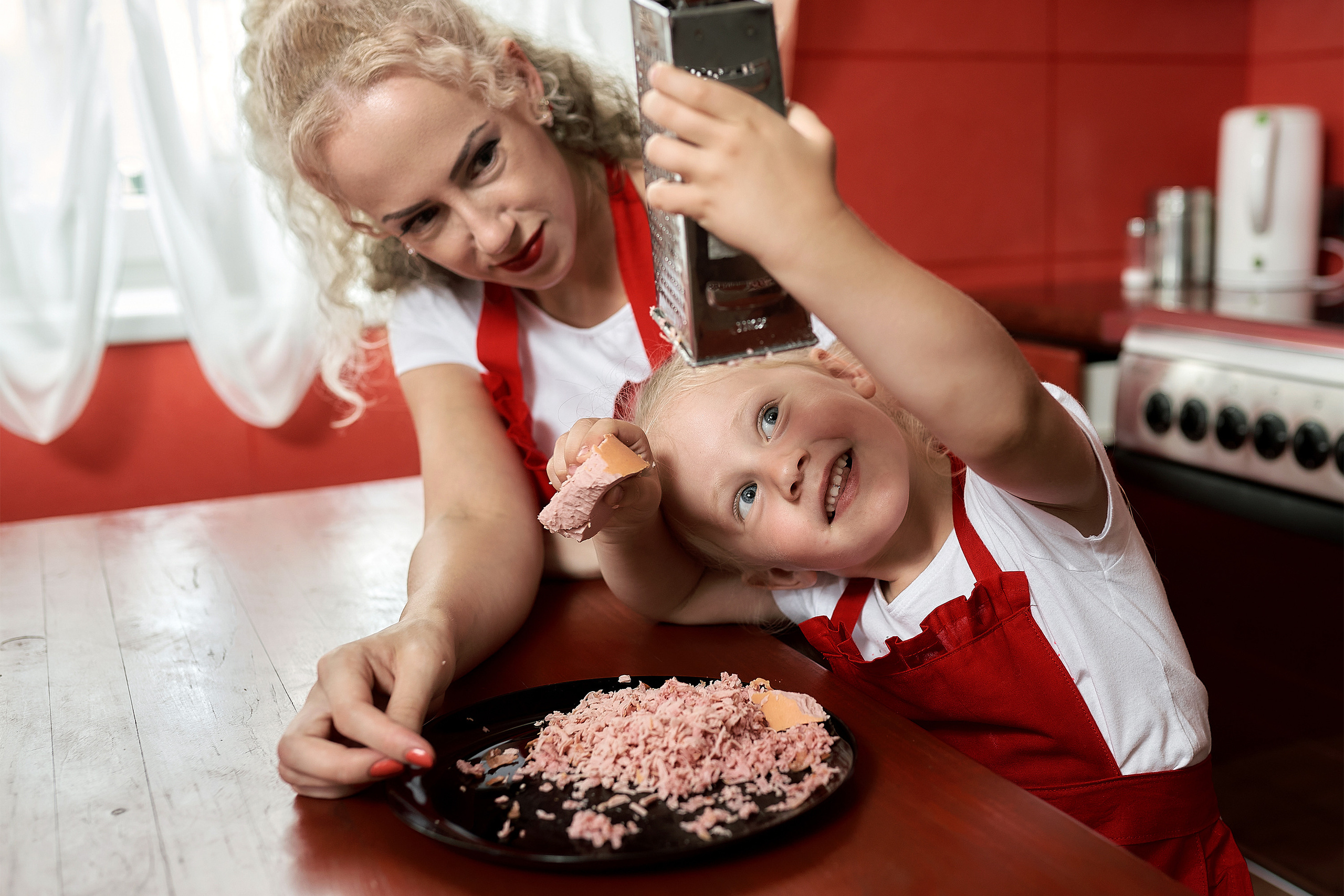 Мамина помощница. Fotogrāfs Aivars MIleika