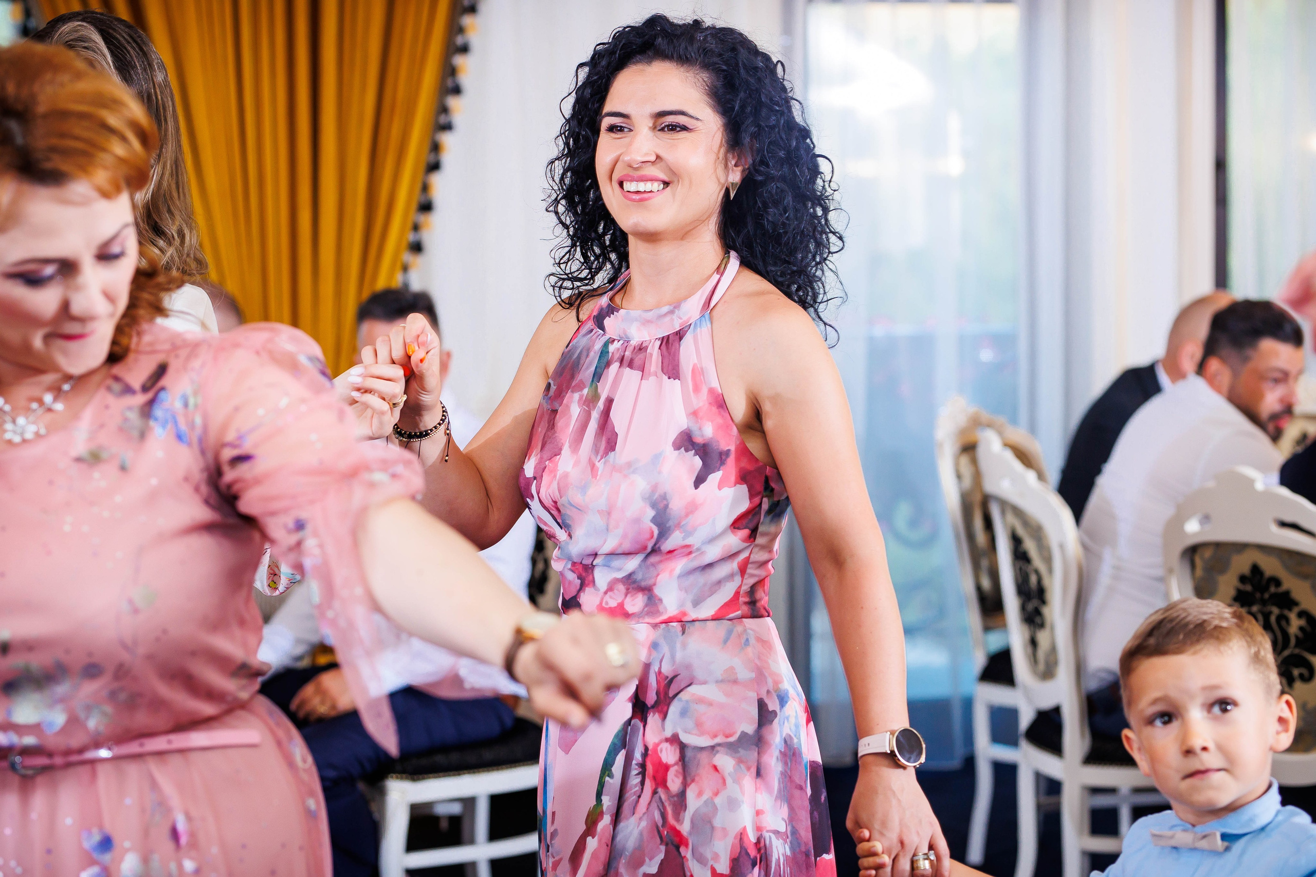 Botez. Dream Studio Galați – ședințe foto profesionale pentru familie, portrete și evenimente