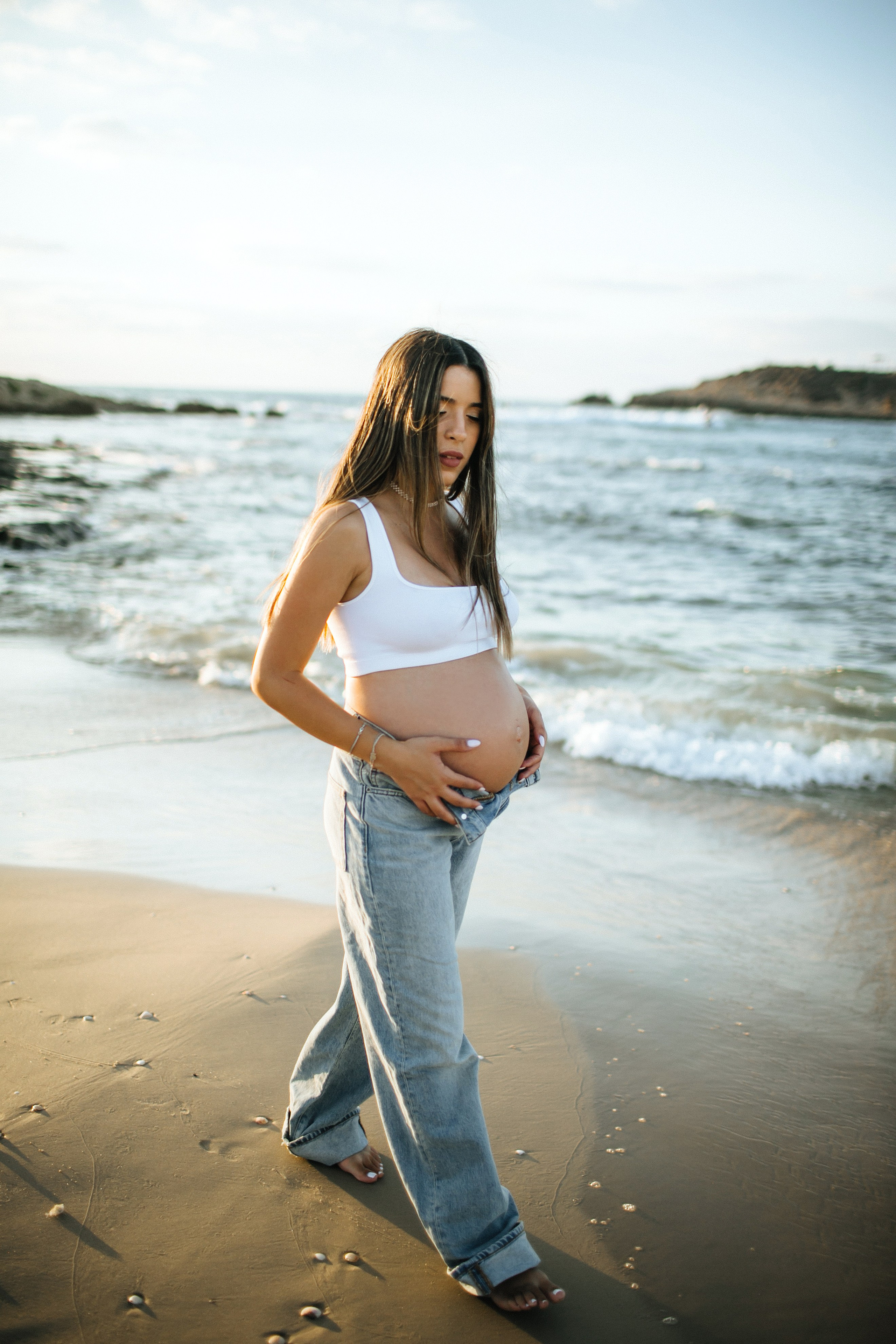 Yael & Gal Nahsholim beach. Family photographer in Israel