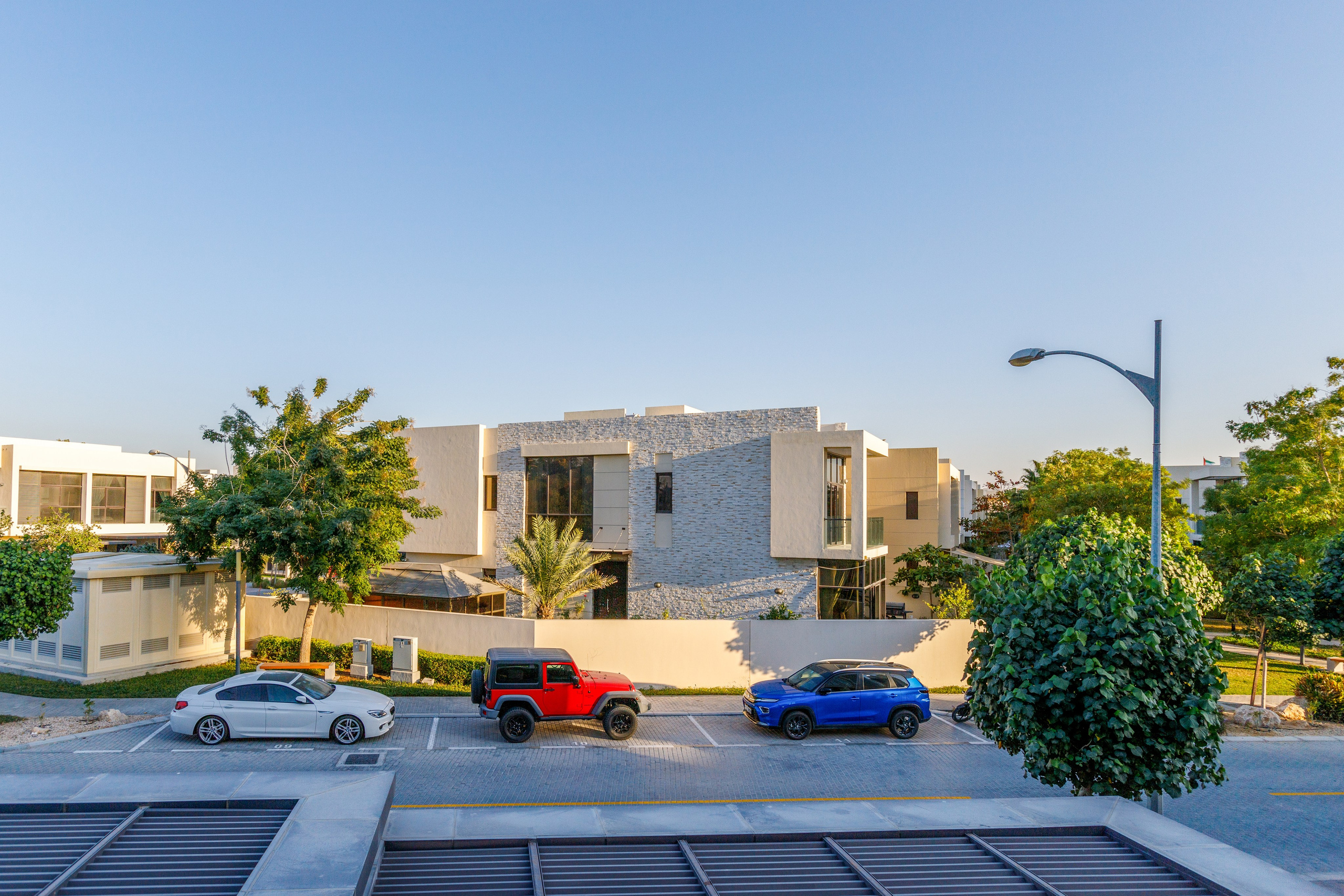 Brookfield Damac hills. Samy Mar Boy │Portrait, Automotive and Real Estate Photographer
