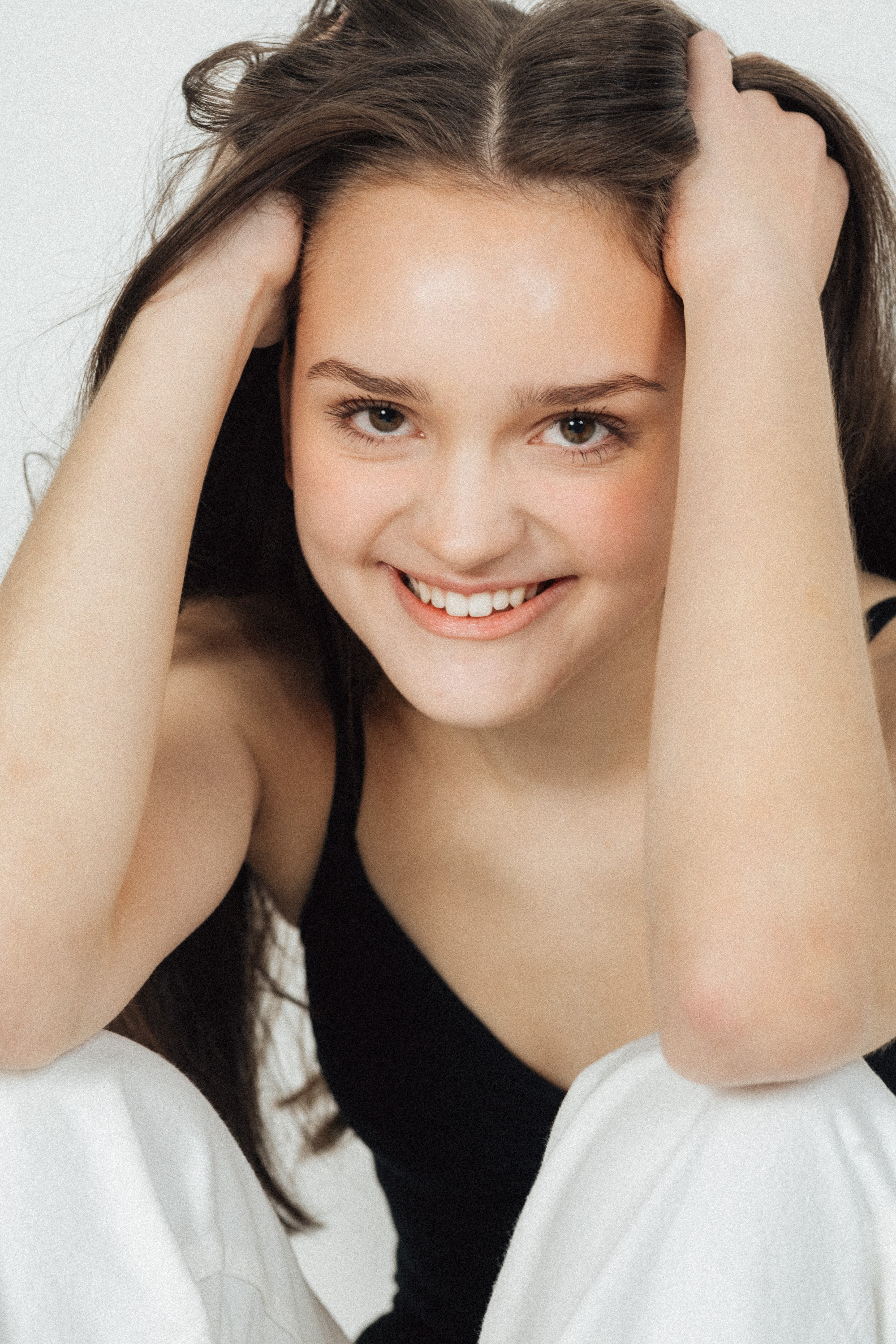 Mallikuvaus ● Unna. Valokuvaaja Lahti, Helsinki Elena Salonen