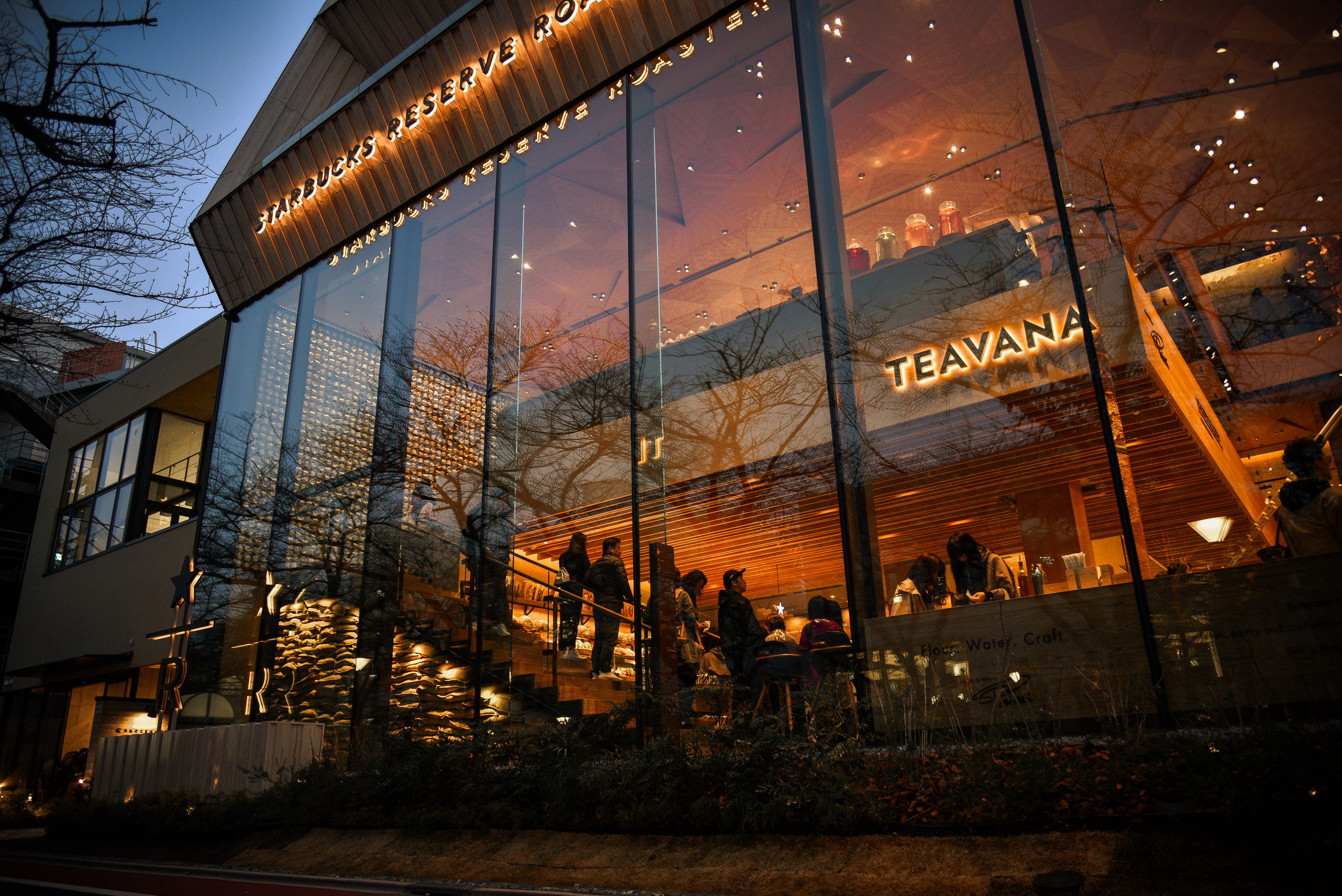 Work for Kimono i-magazine. Photographer in Tokyo, Japan