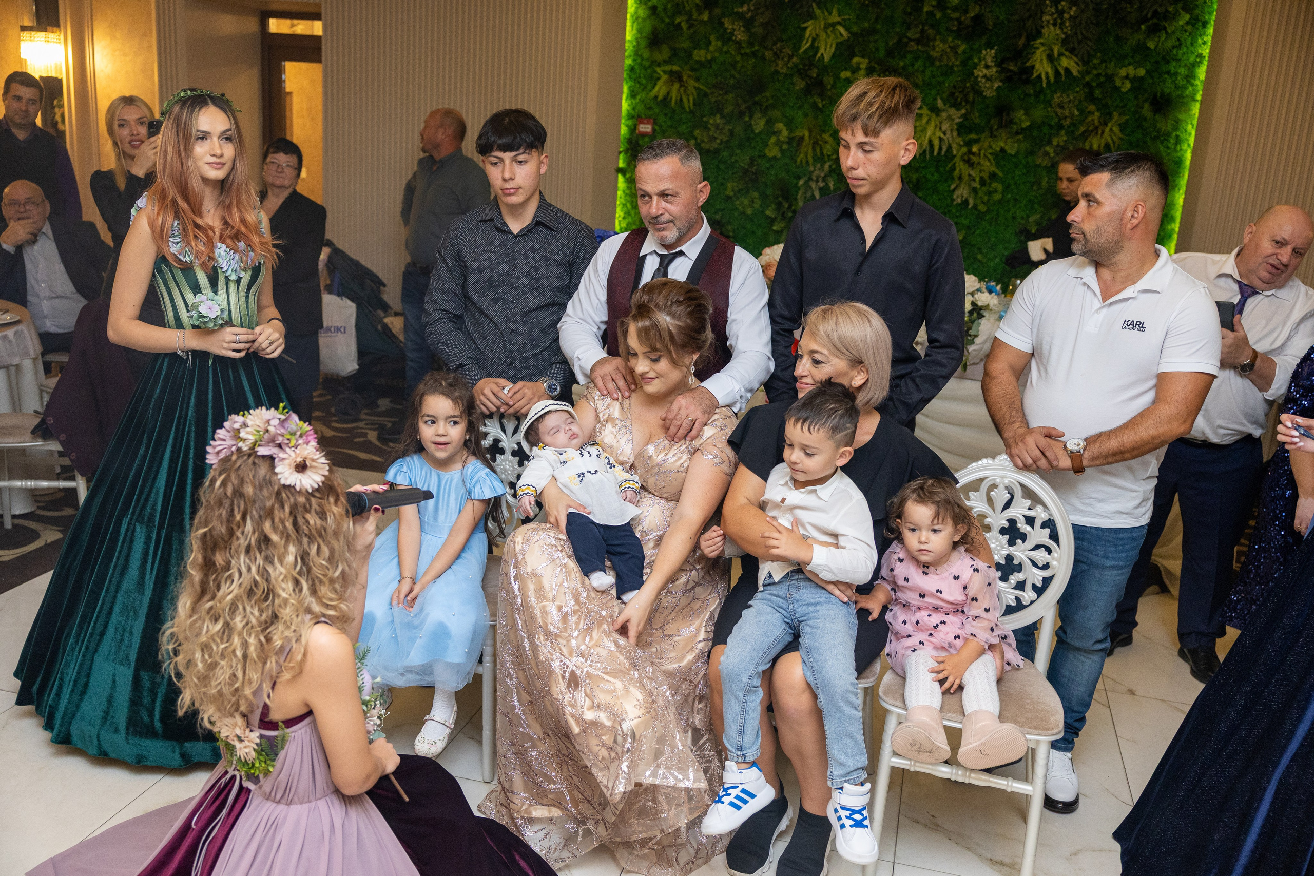 Andrei Sebastian. Moments By Gub