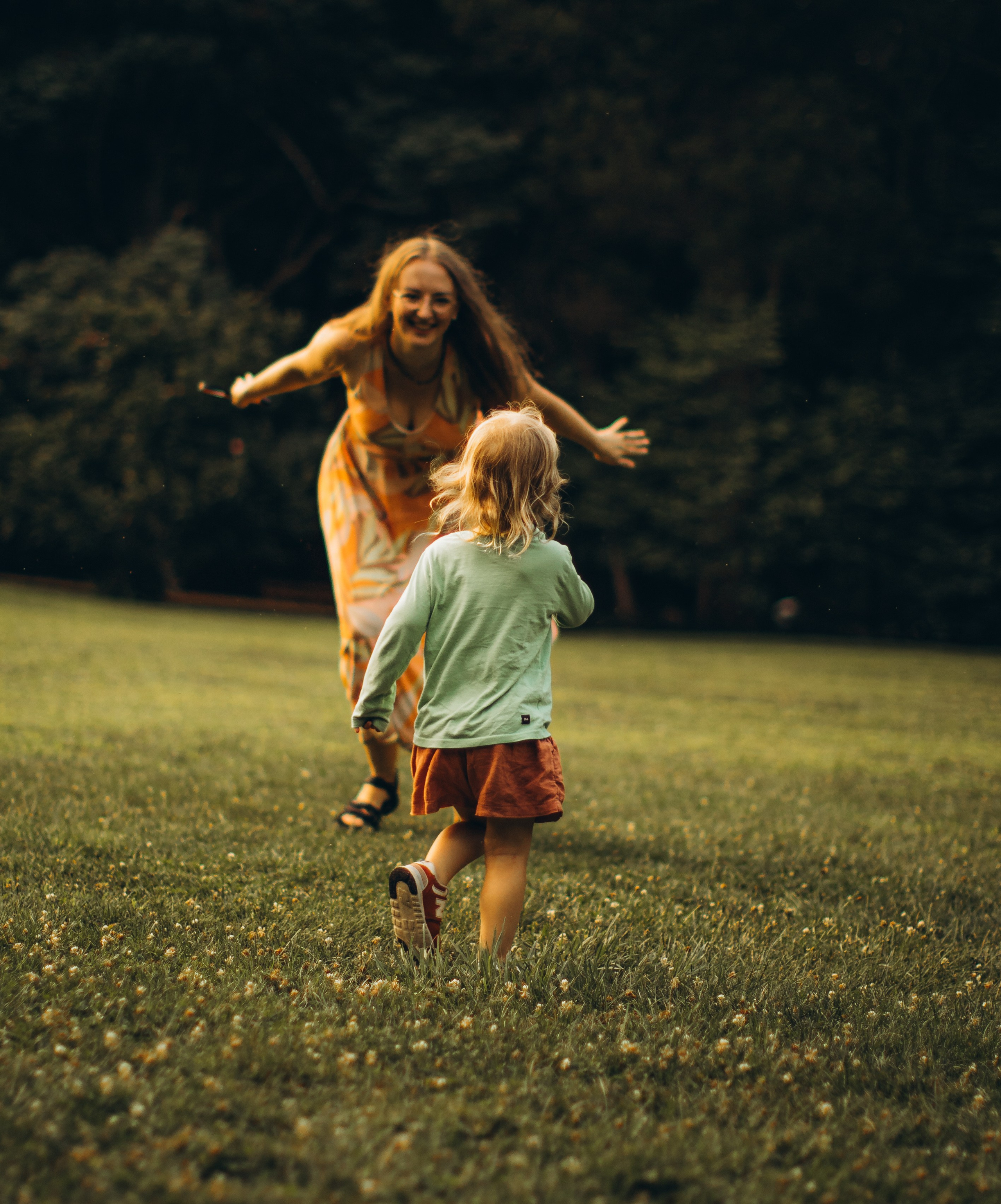 Ksenia and Oliver. Love Through Photo