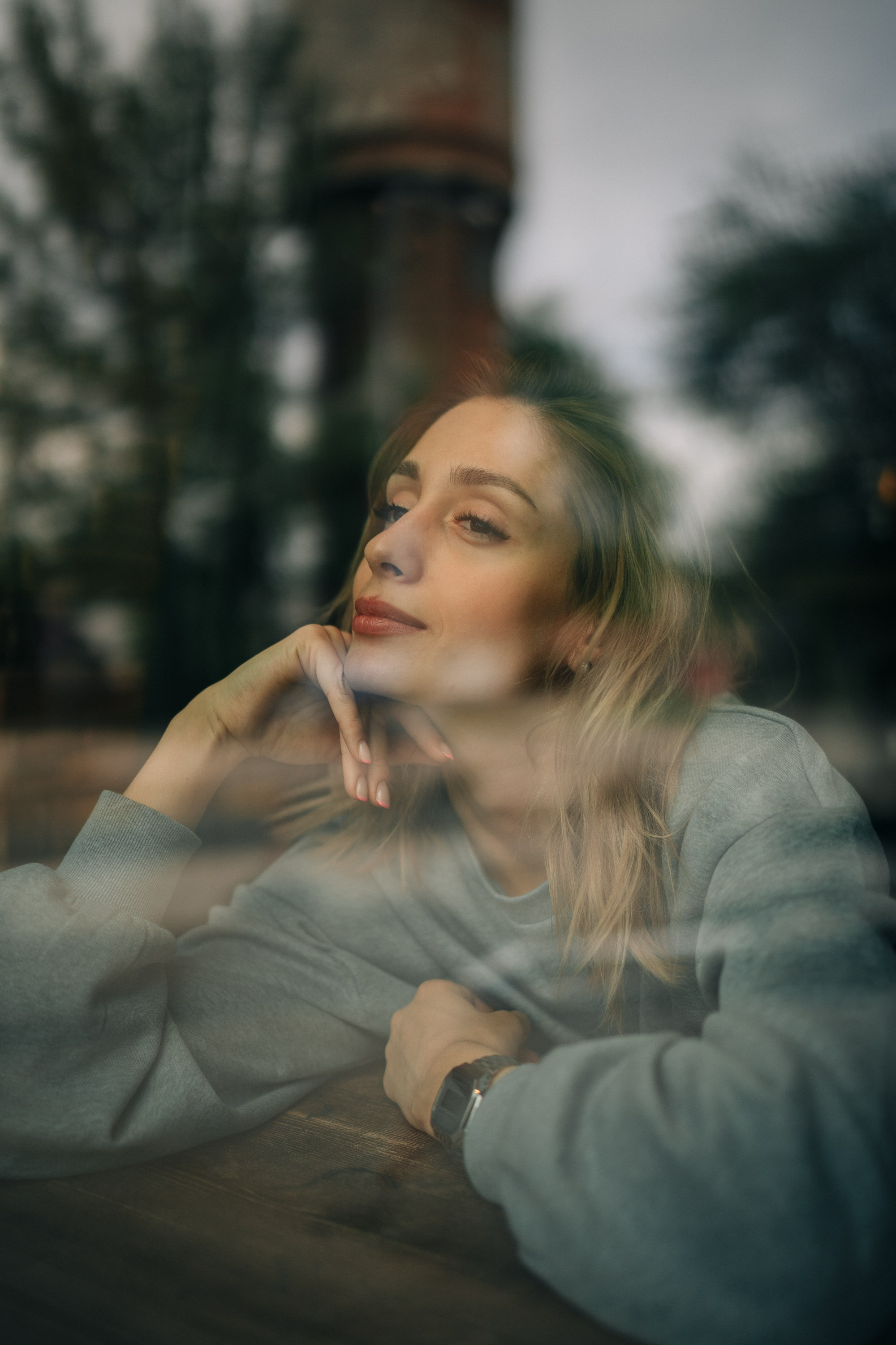 Hat, Coat, and Watch. Couple and Family Photographer in Tallinn, Sasha Kaloshin