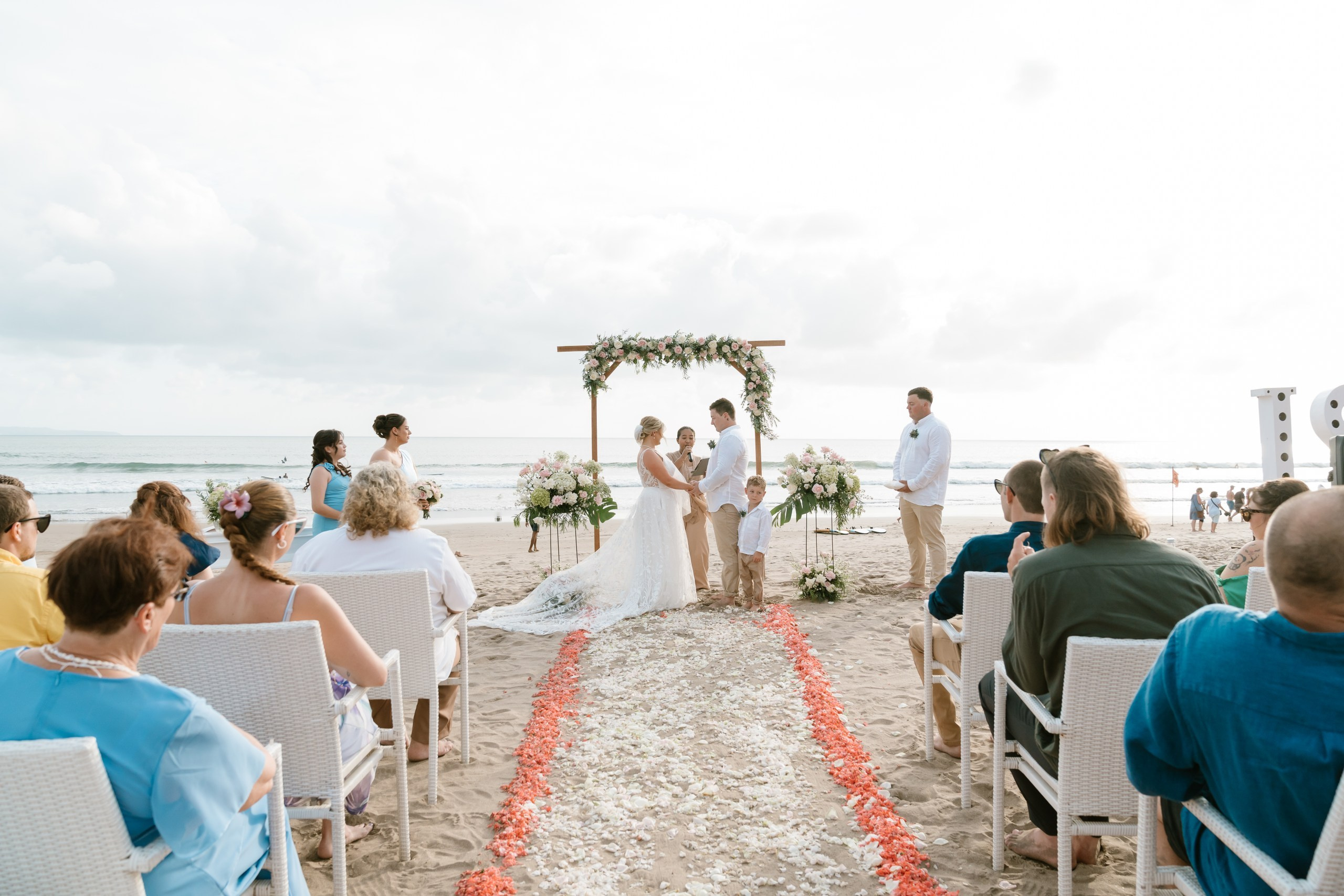 Ethan & Alyshia. Female Photographer in Bali