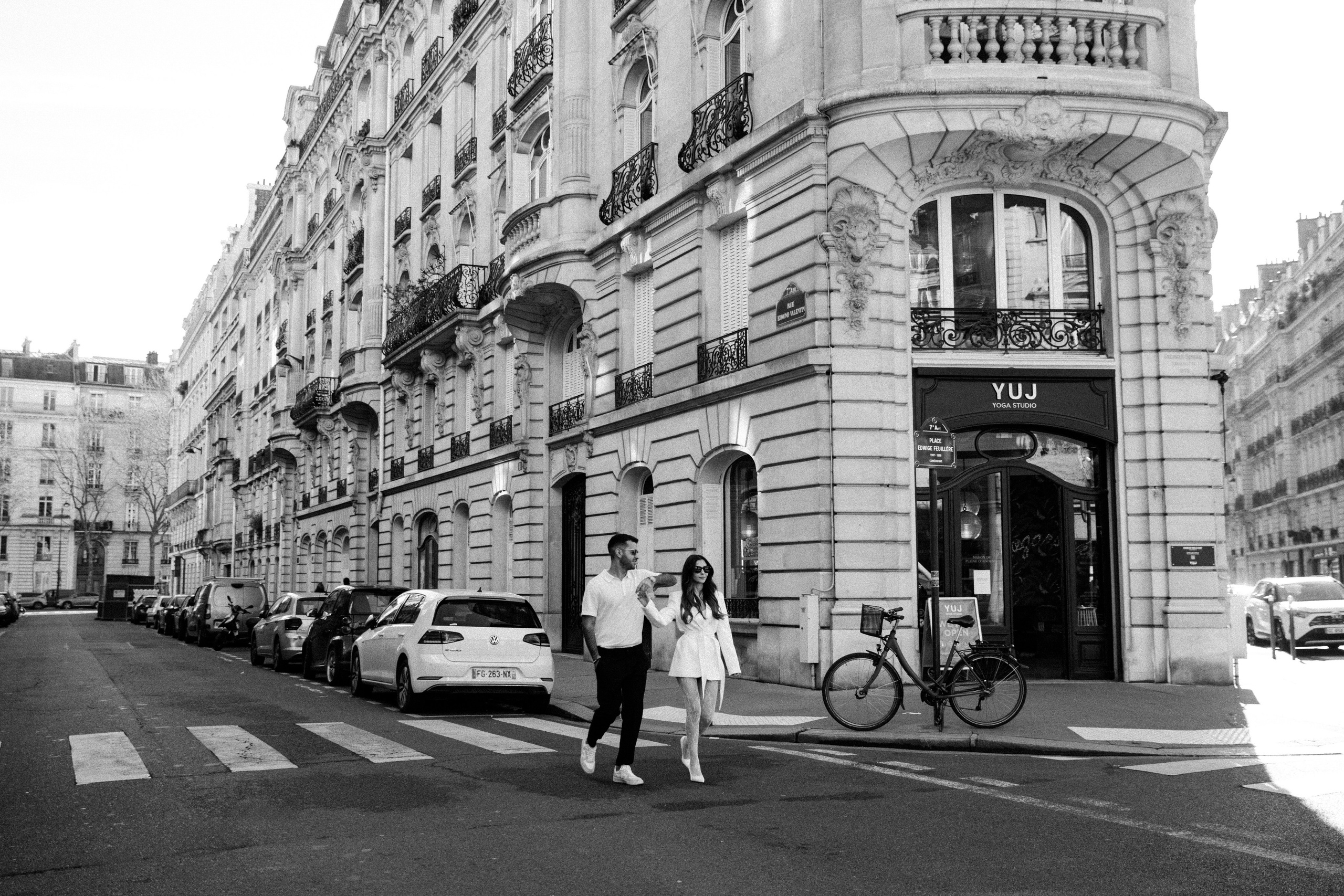 Pre-Wedding Couple Photo Walk in Paris | Engagement Photography. Paris Wedding Photographer