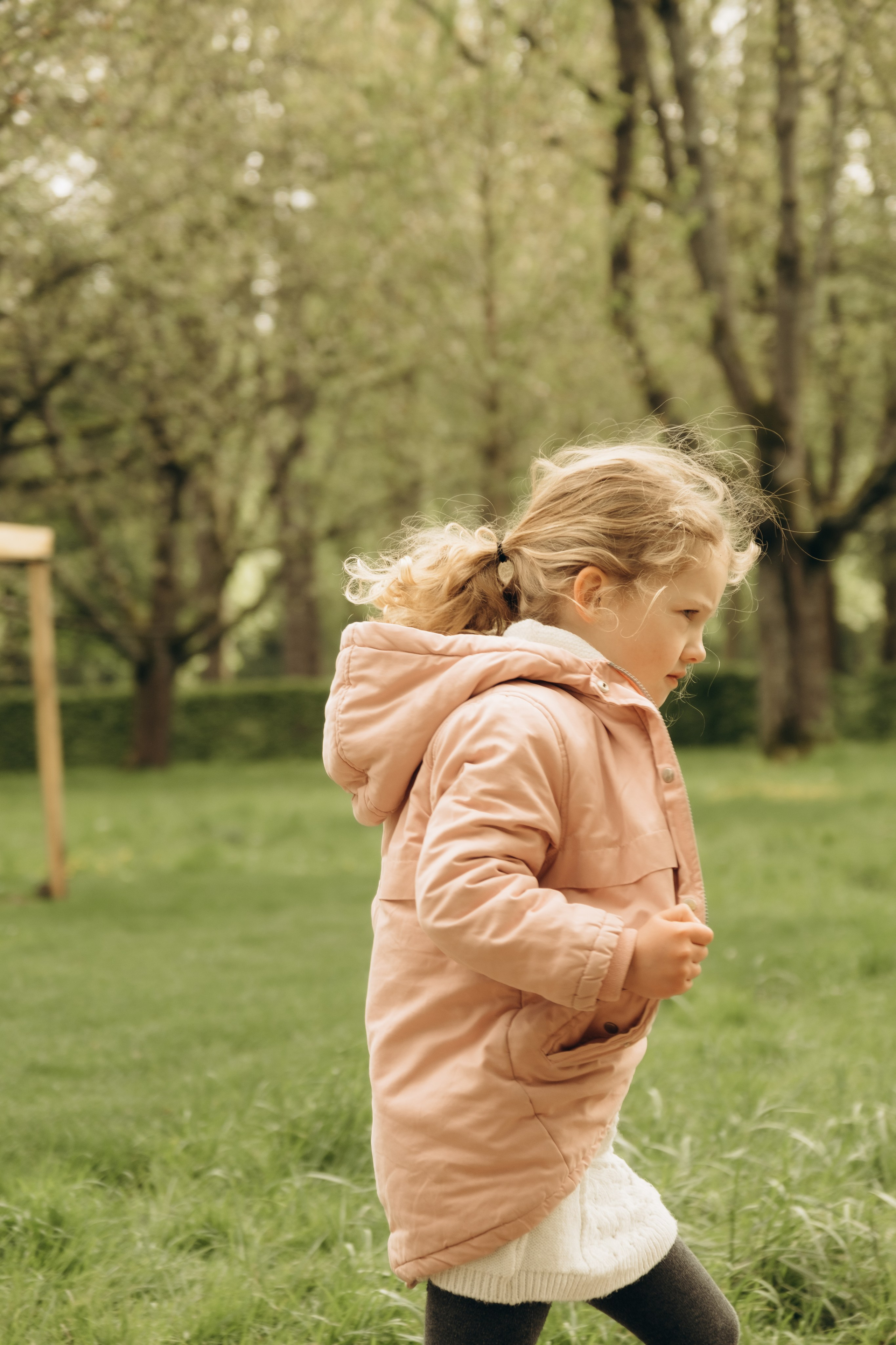 Polina’s family (photoshoot with 3 kids). Photographer in Paris Marina Chaput