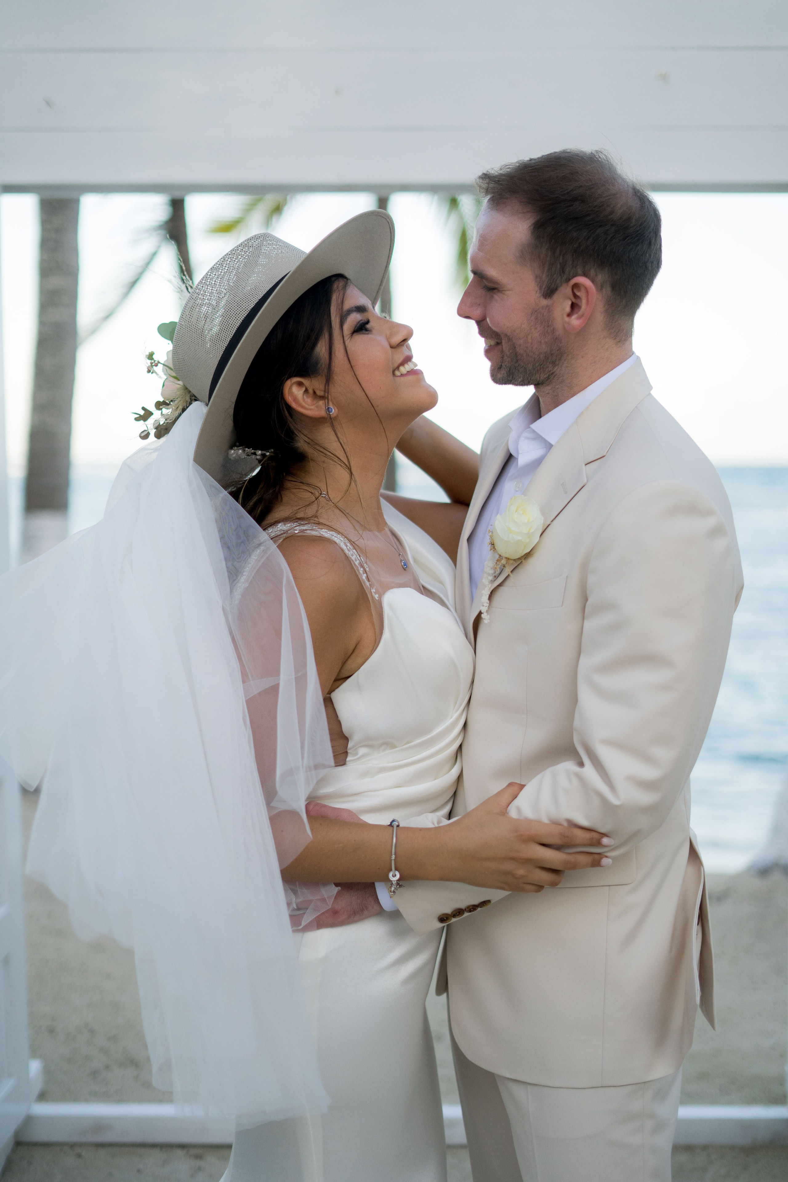 Wedding Photo Cancun. Alfredo Vazquez Wedding Films & Photography | Mexico & Destination Weddings