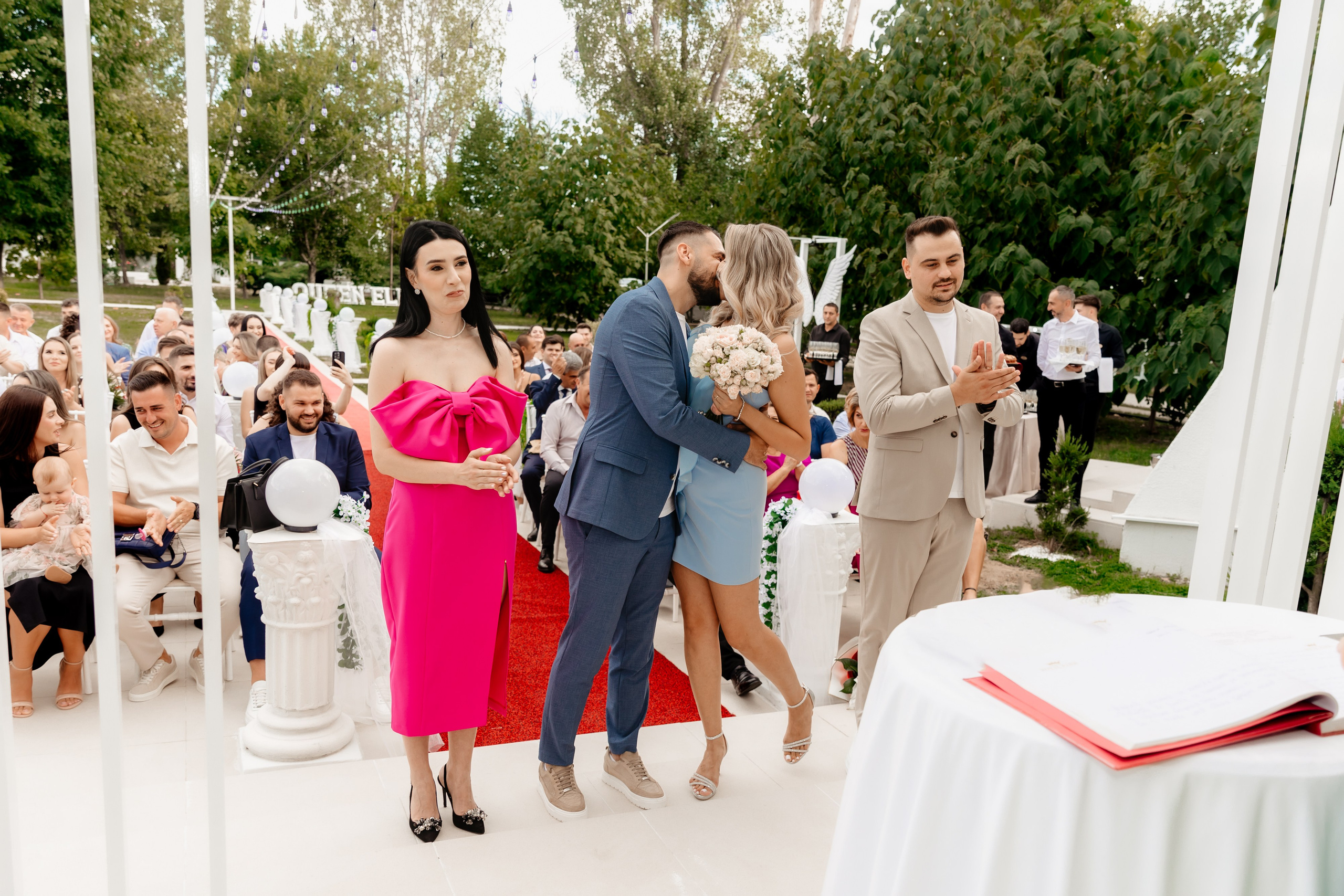 Izabela & Adrian - Civil Wedding - Pitești. Fotograf Profesionist Pitesti-Bucuresti| Mircea Seinea