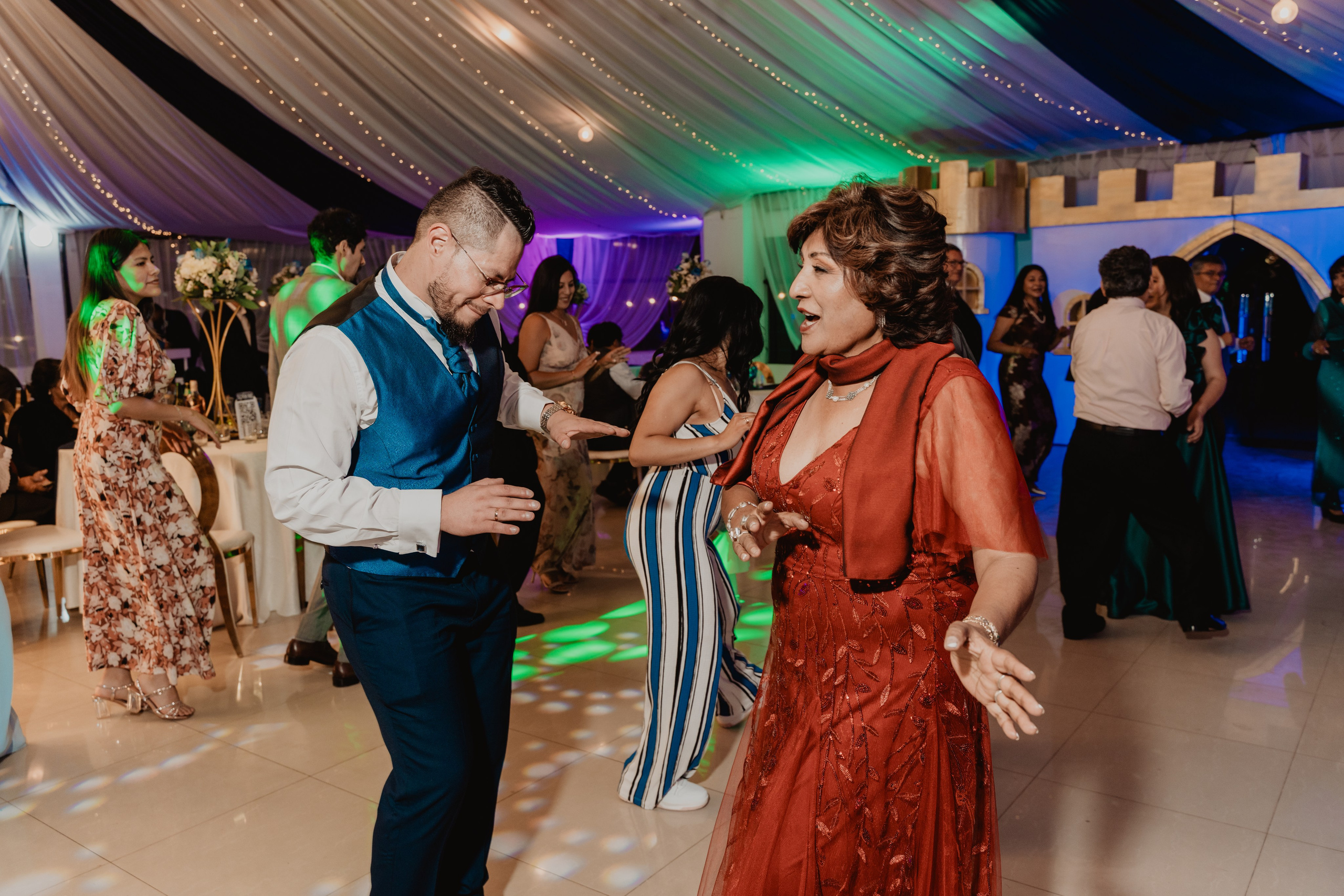 GABRIELA + JORGE | BODA CIVIL RELIGIOSA. Studio KVTA | Fotografía y Video de Bodas en Arequipa