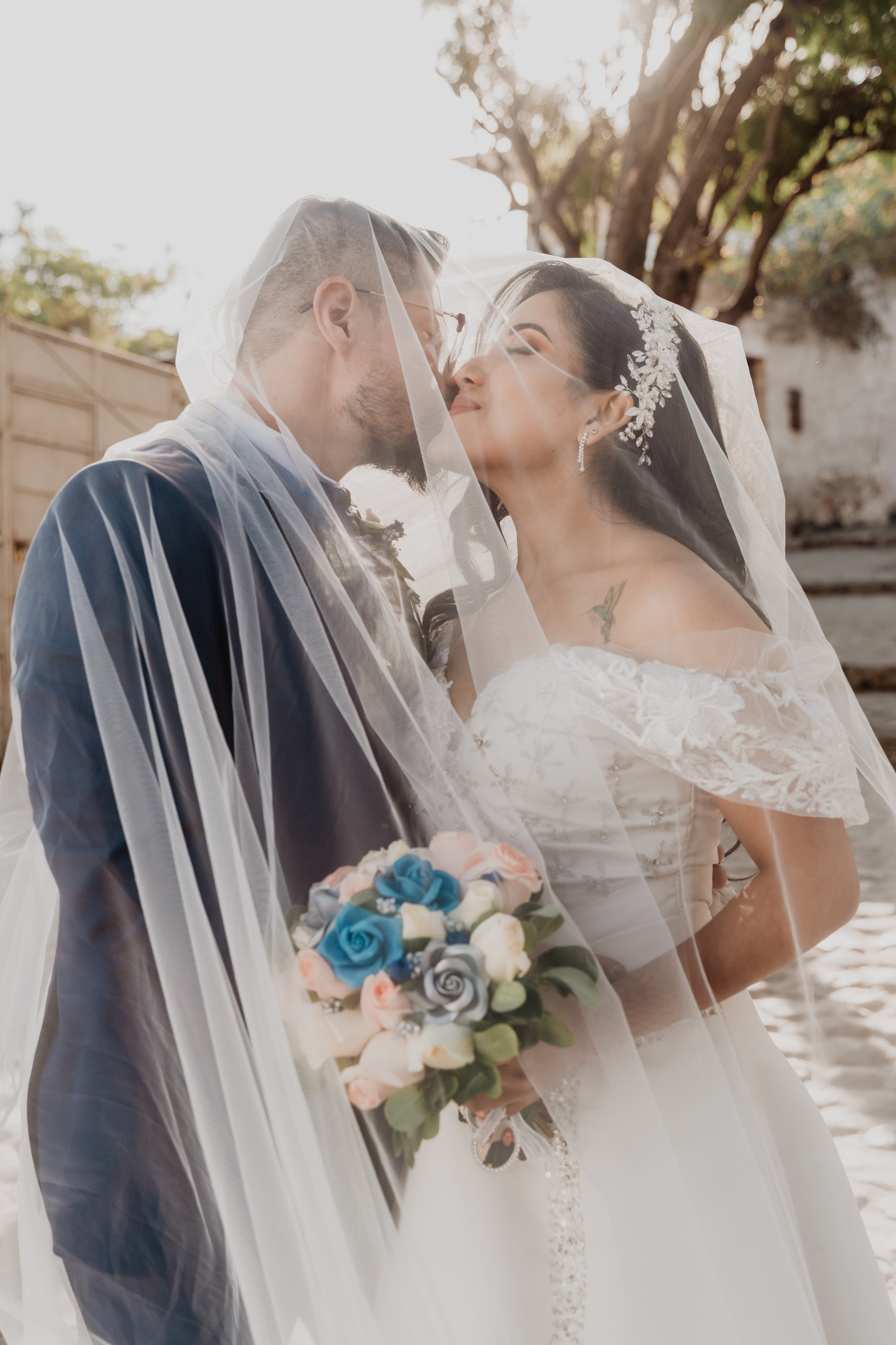 GABRIELA + JORGE | BODA CIVIL RELIGIOSA. Studio KVTA | Fotografía y Video de Bodas en Arequipa