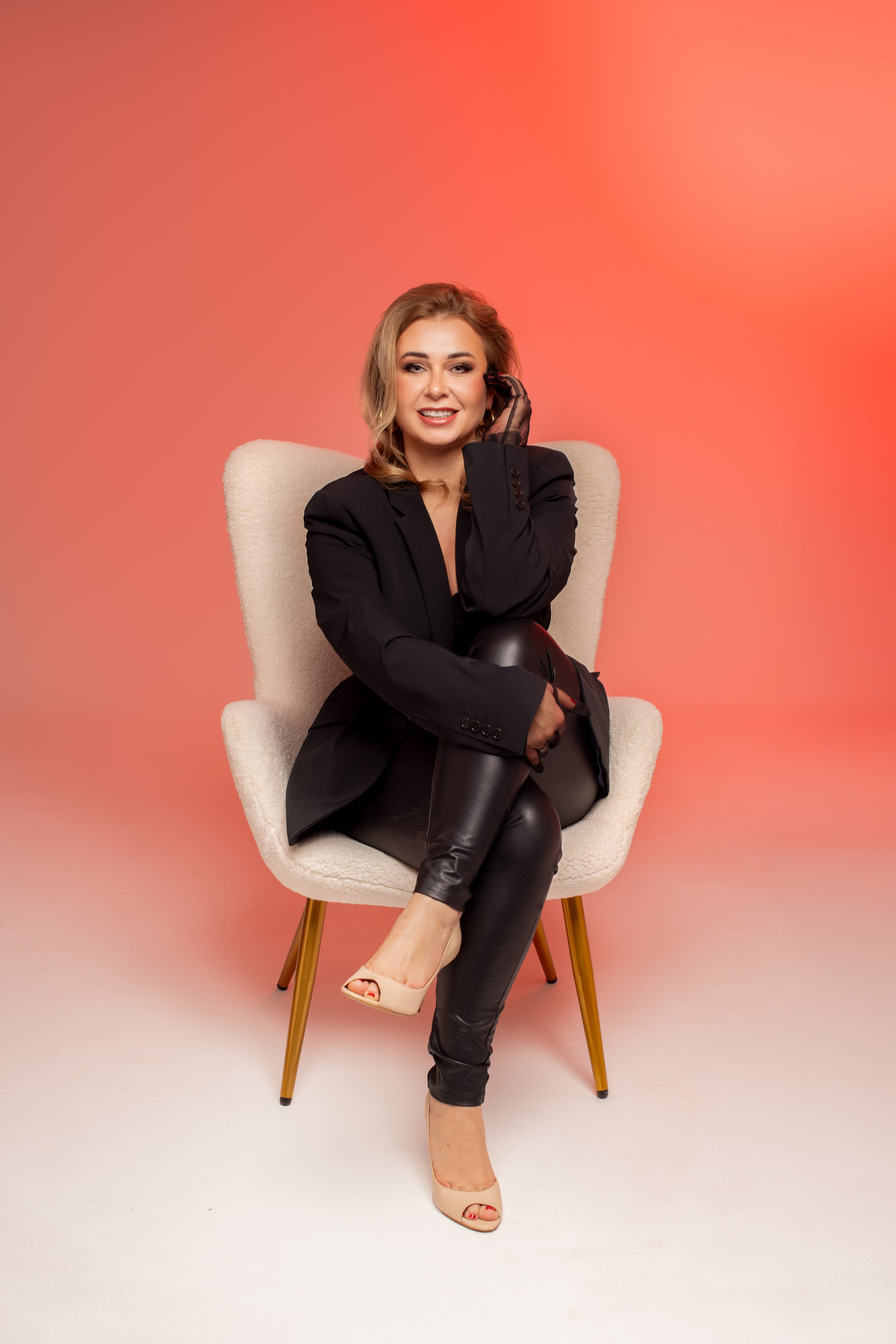 Karolina Hix. Meisha Photo