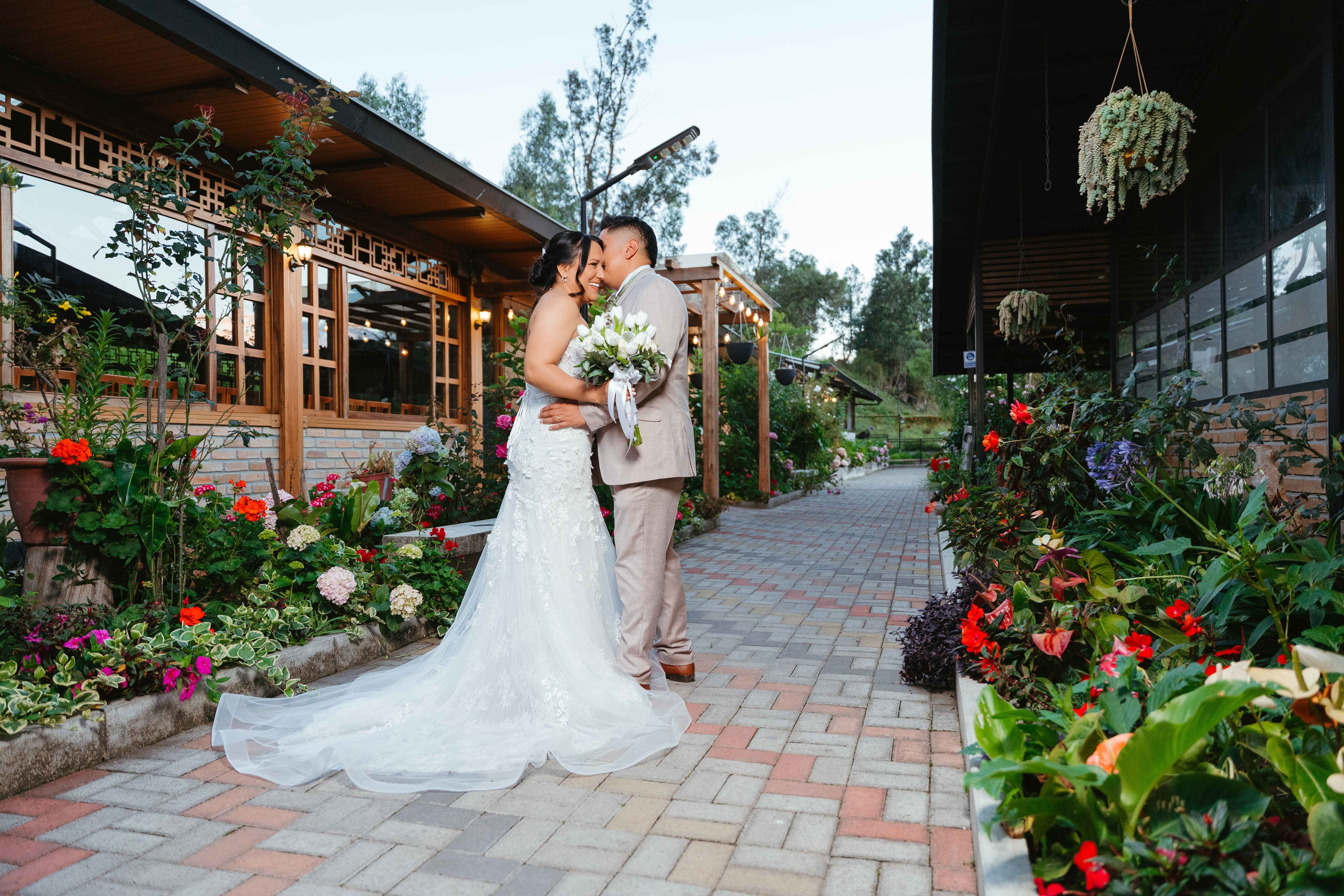 Karol y Jairon. Fotógrafo de bodas en Loja Ecuador | Piero Alvarez PH