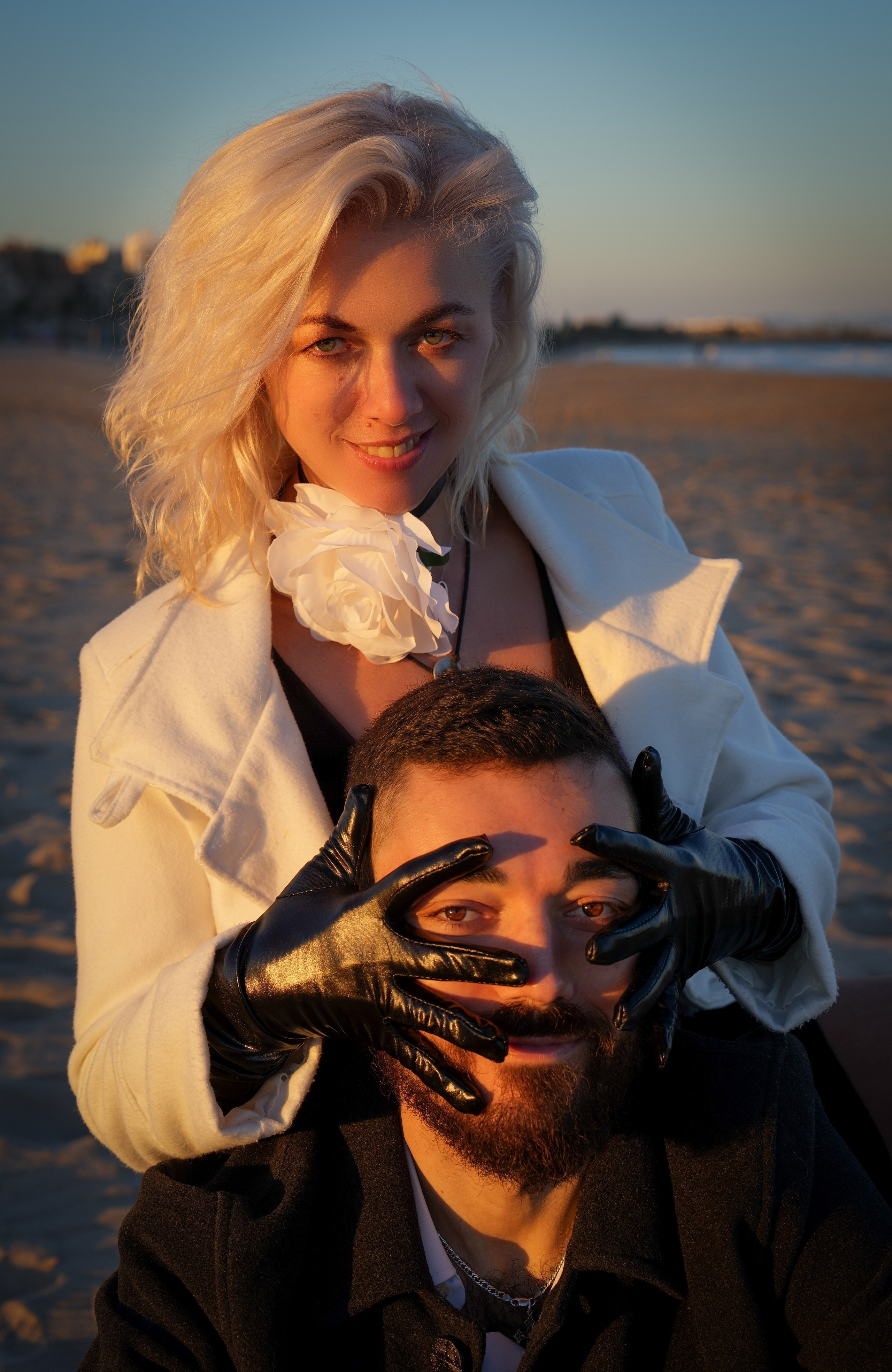 OLENA Y VASY. Fotógrafa Olena Petryk. Realizo sesiones de fotos en Puerto de Sagunto