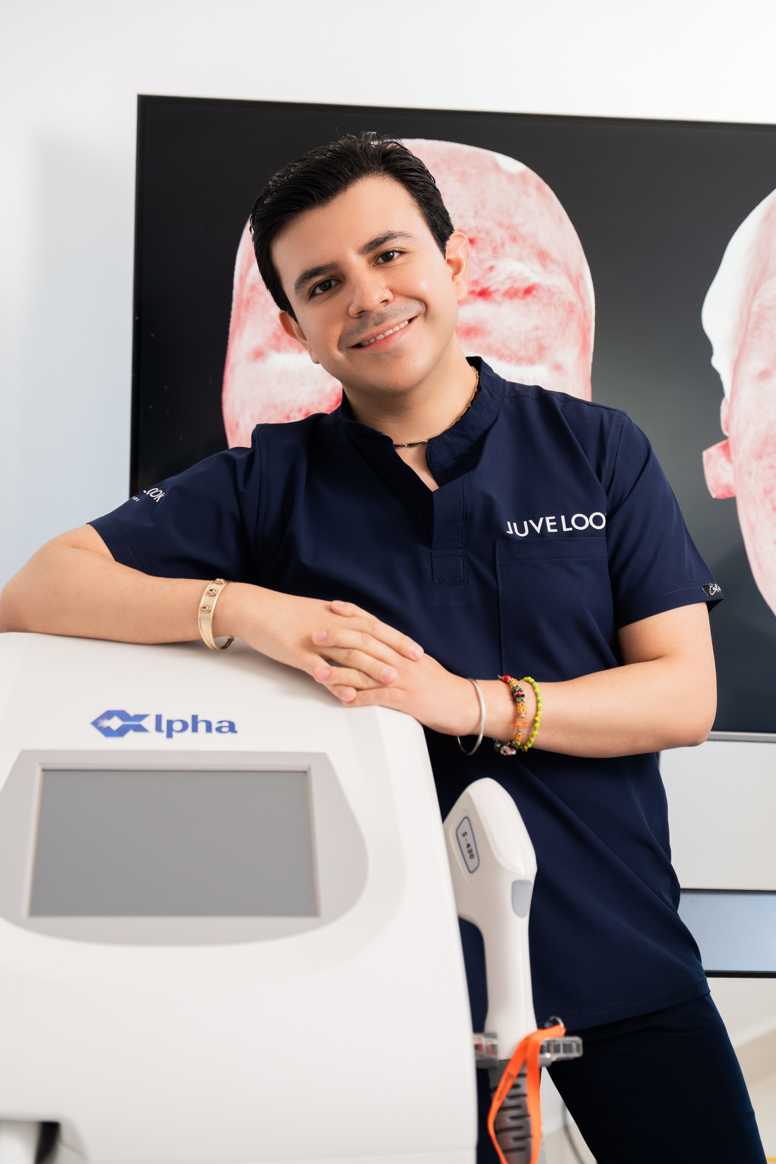 Dr. Carlos Miranda. Miguelsalasfoto