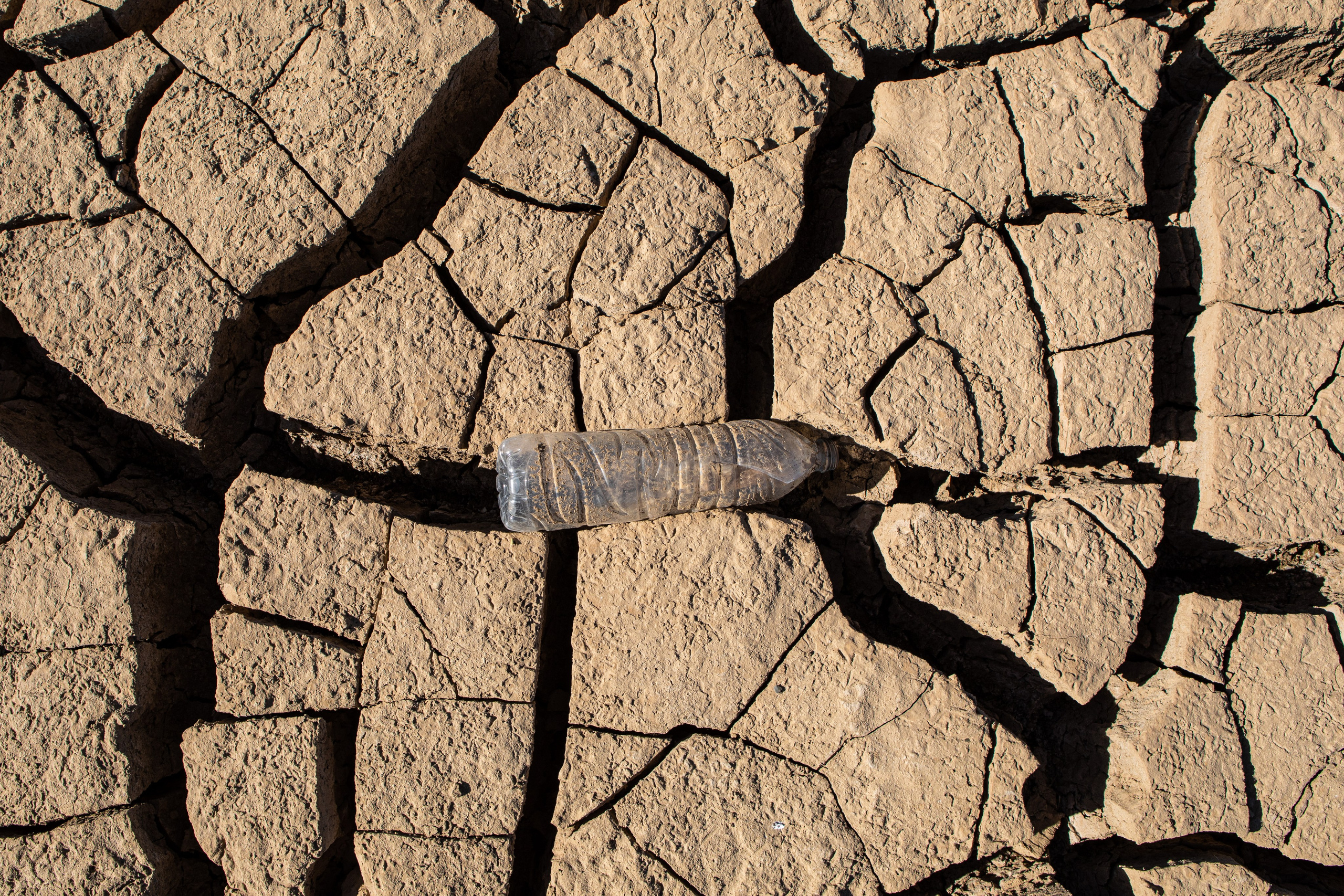 Garbage landscape. Documentary, lifestile photographer in Morocco Marina Chaikovskaia