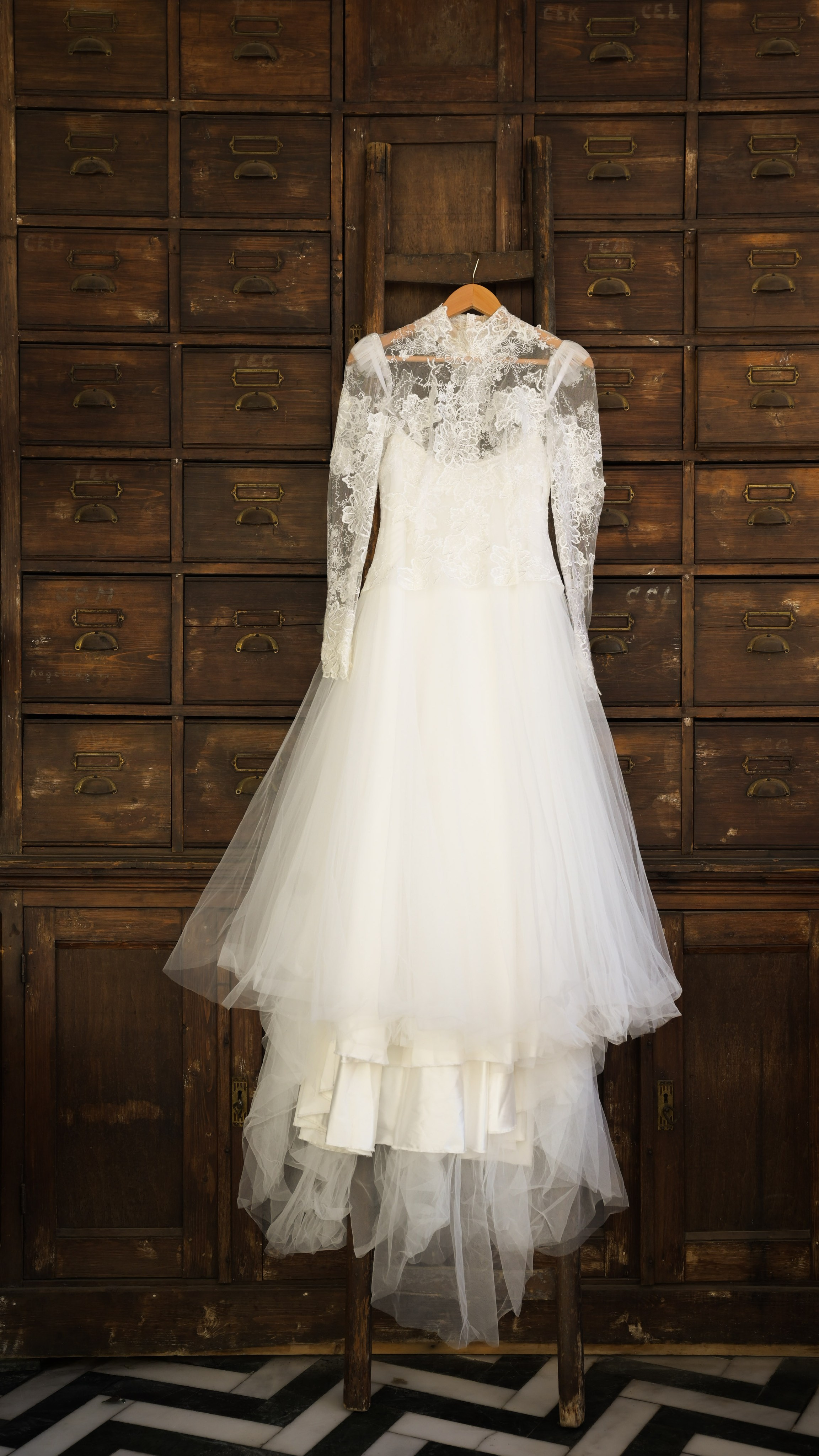 Avigail Nisim. Wedding and events photographers Studio Shalom