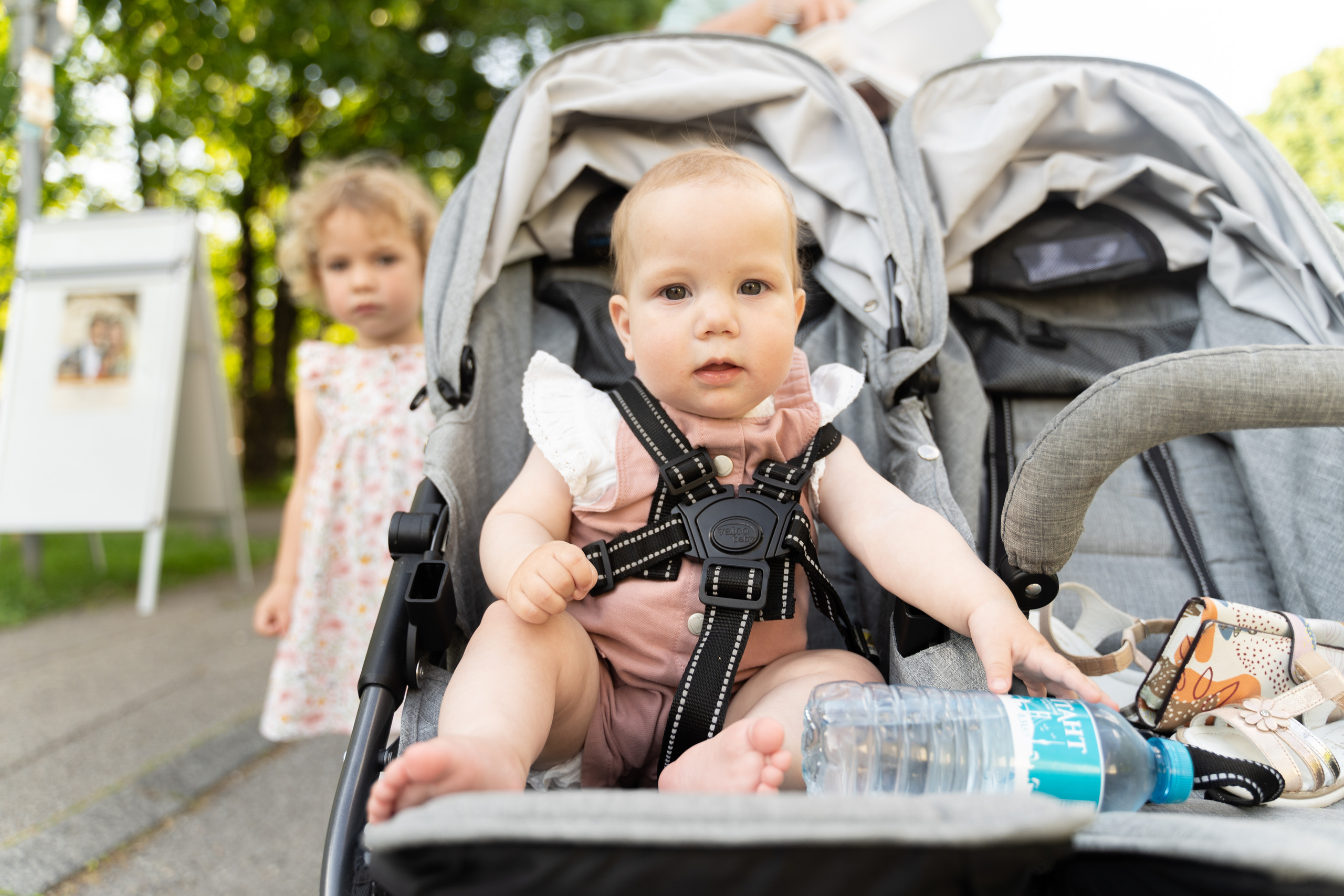 Maria and her family. Nina Janeckova Fotografin und Videografin am Bodensee
