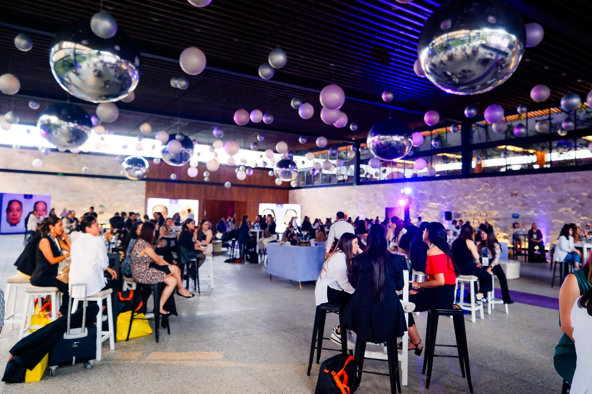 Neoretin / Chapulin Agency. Wedding and family photographer in Mexico City