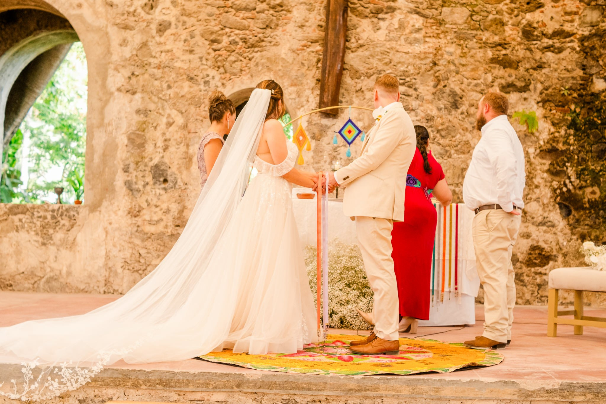 Abril & Dylan / Morelos. Wedding and family photographer in Mexico City