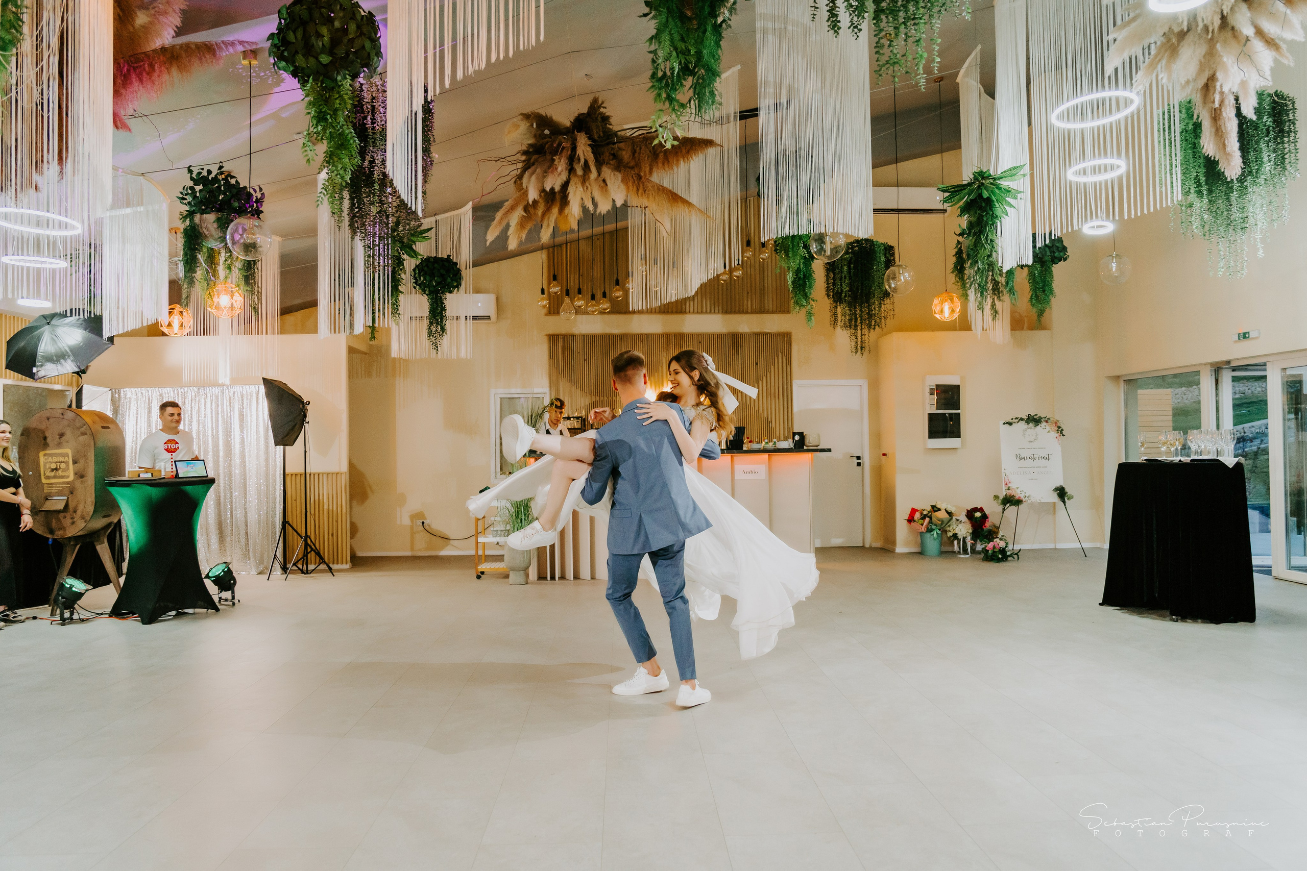 Adelina & Angel. Sebastian Purusniuc Fotograf - Iasi