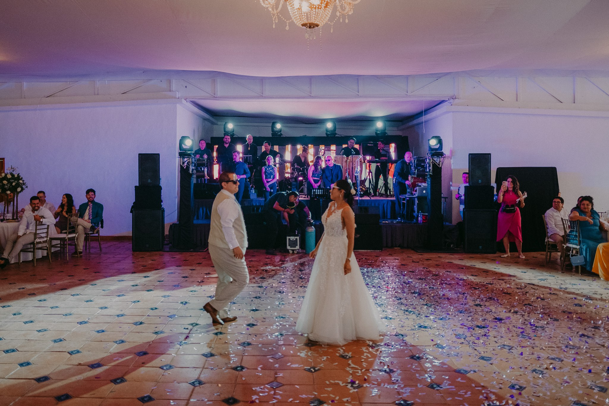 Vianney & Roberto. Wedding and family photographer in Mexico City