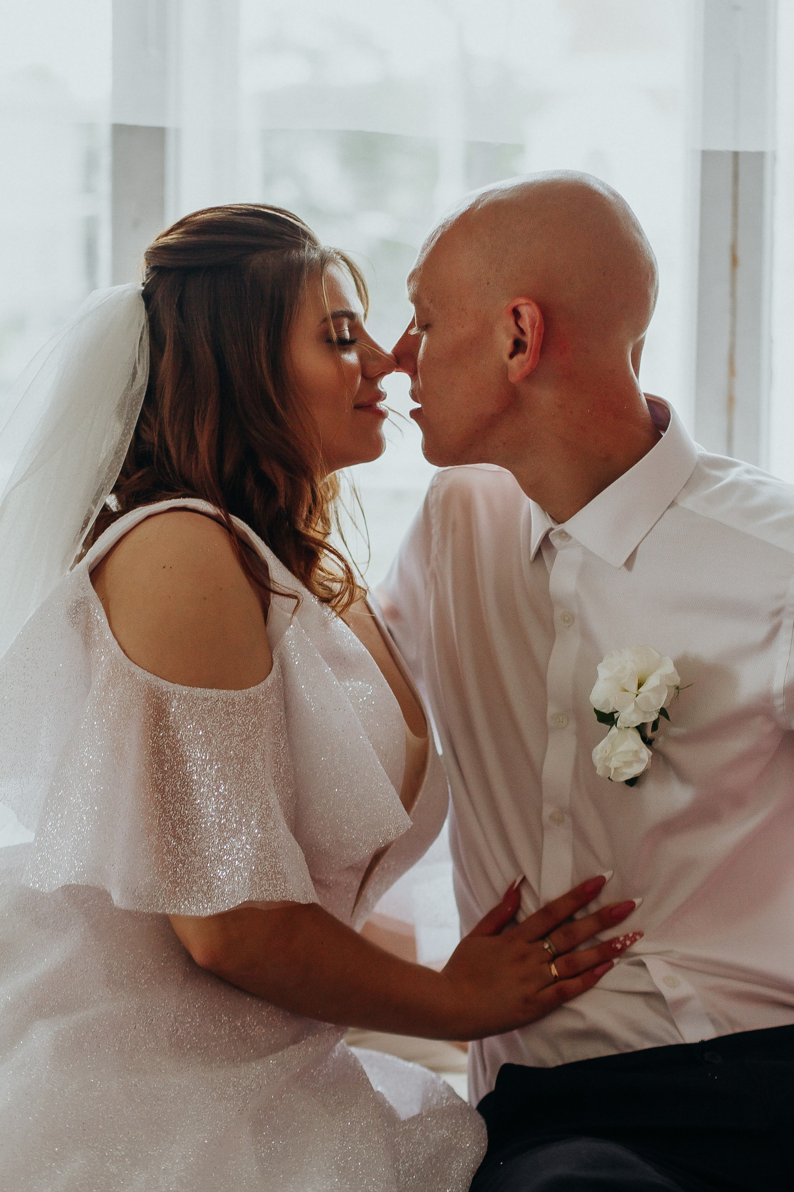 Marriage registration of Lilia and Vitaly. Iryna Zhyvora | Photographer | Stockholm