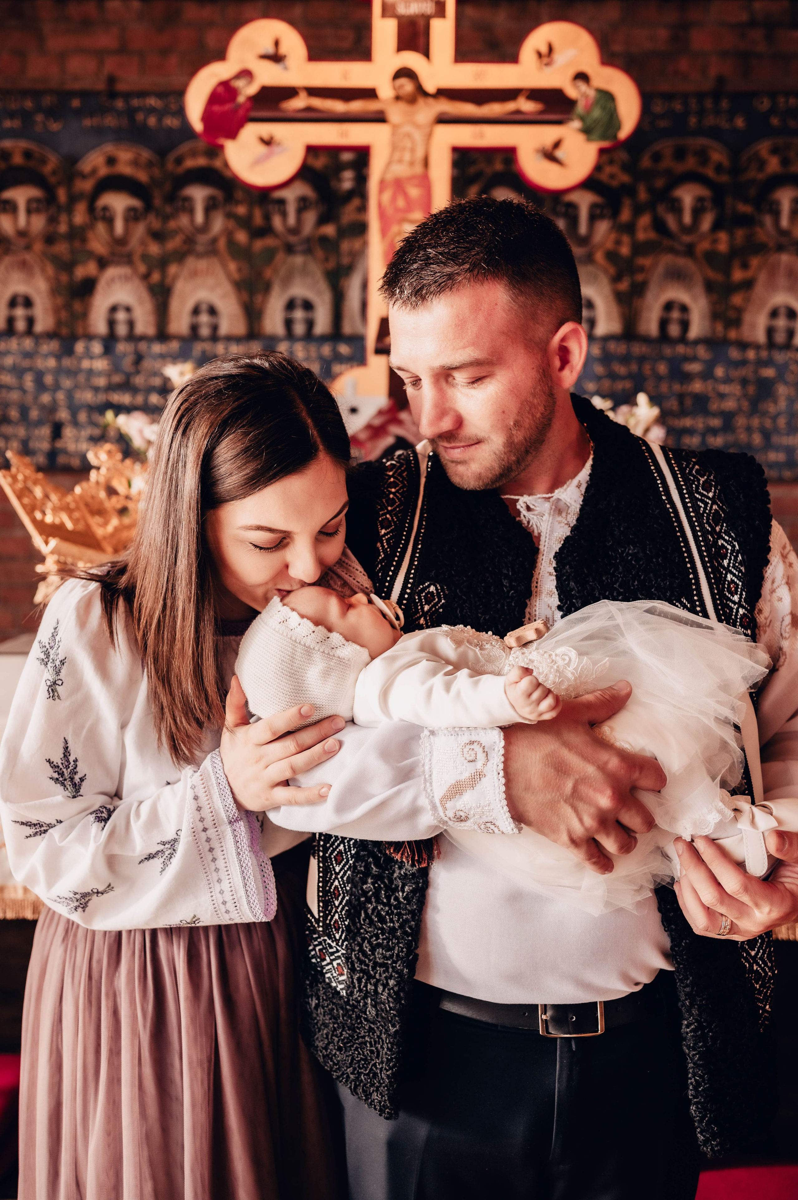 **Taufe von Isabella - Eine Sanfte Erinnerung für die Familie**. Authentische, emotionale, zeitlose Hochzeitsfotografie aus Albstadt