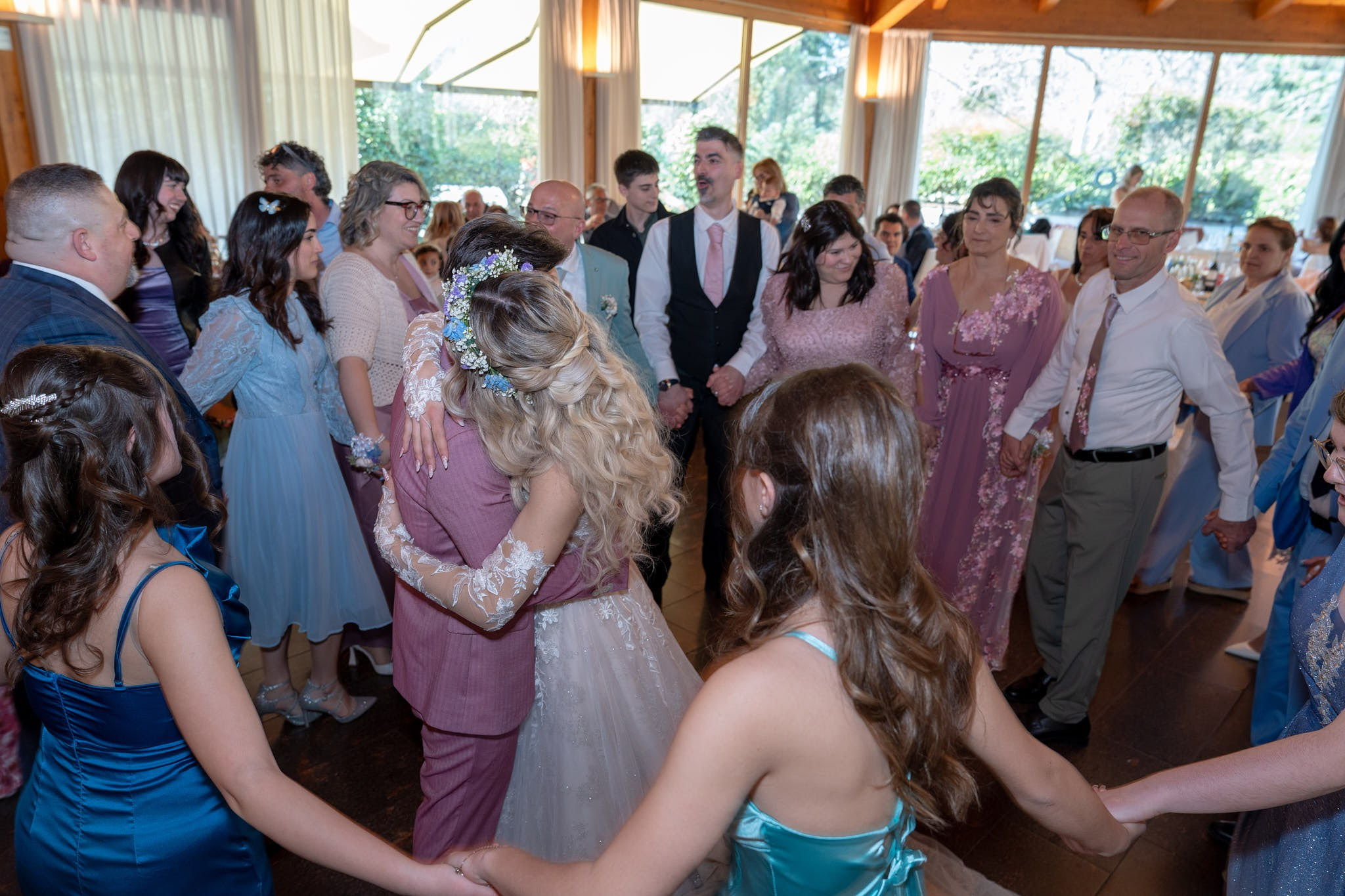 Angelo & Claudia. Fotografo matrimonio Lago di Como Ferrari Media Production