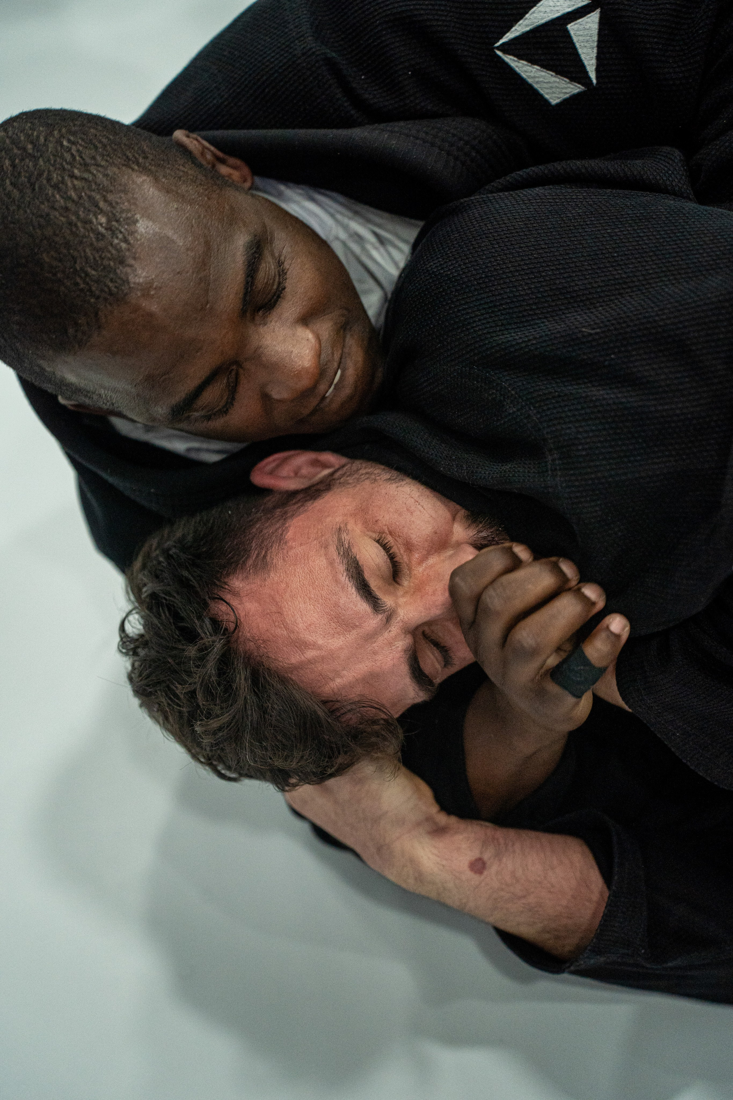 Arte Invicta — Graduação de Faixa. Frames by Giovani Braga