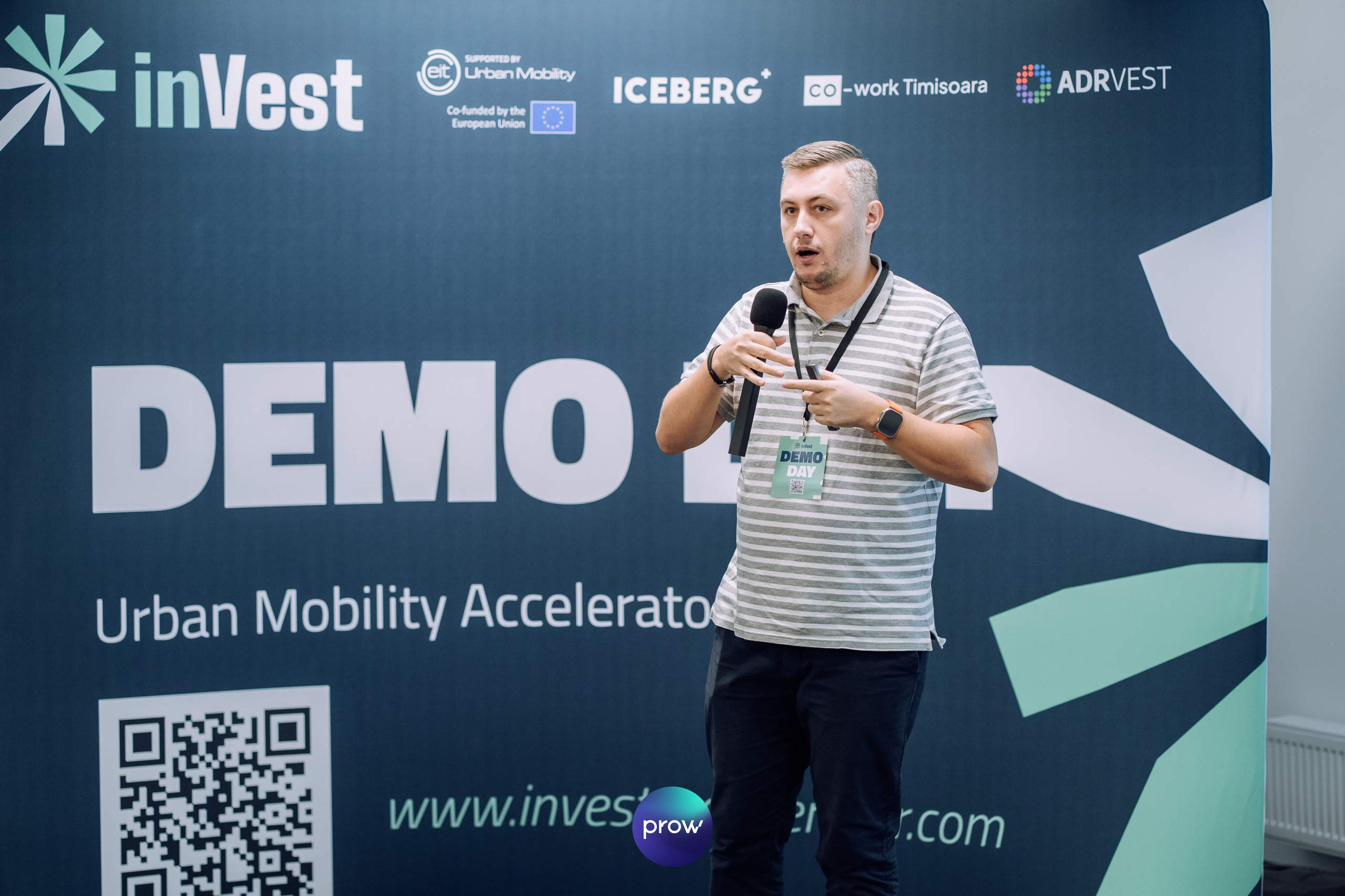 InVest DemoDay @ Cowork. Cozac Cristian Photographer