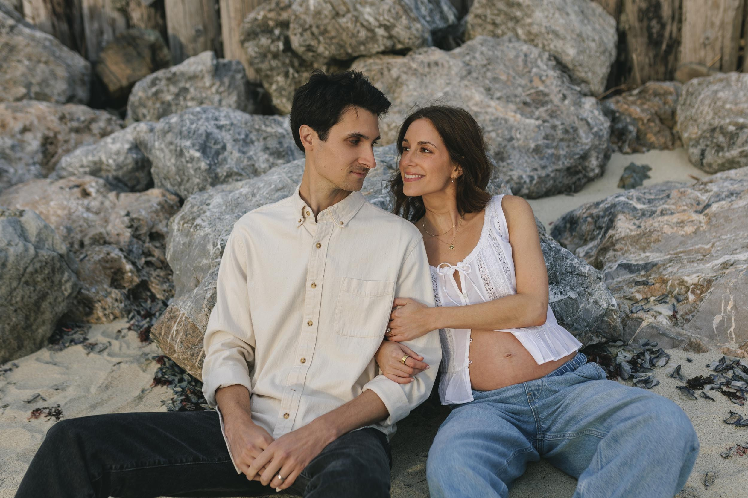 Moss Beach Maternity Photo Session. Maternity, newborn photographer in the Bay Area|Iryna Rakivnenko